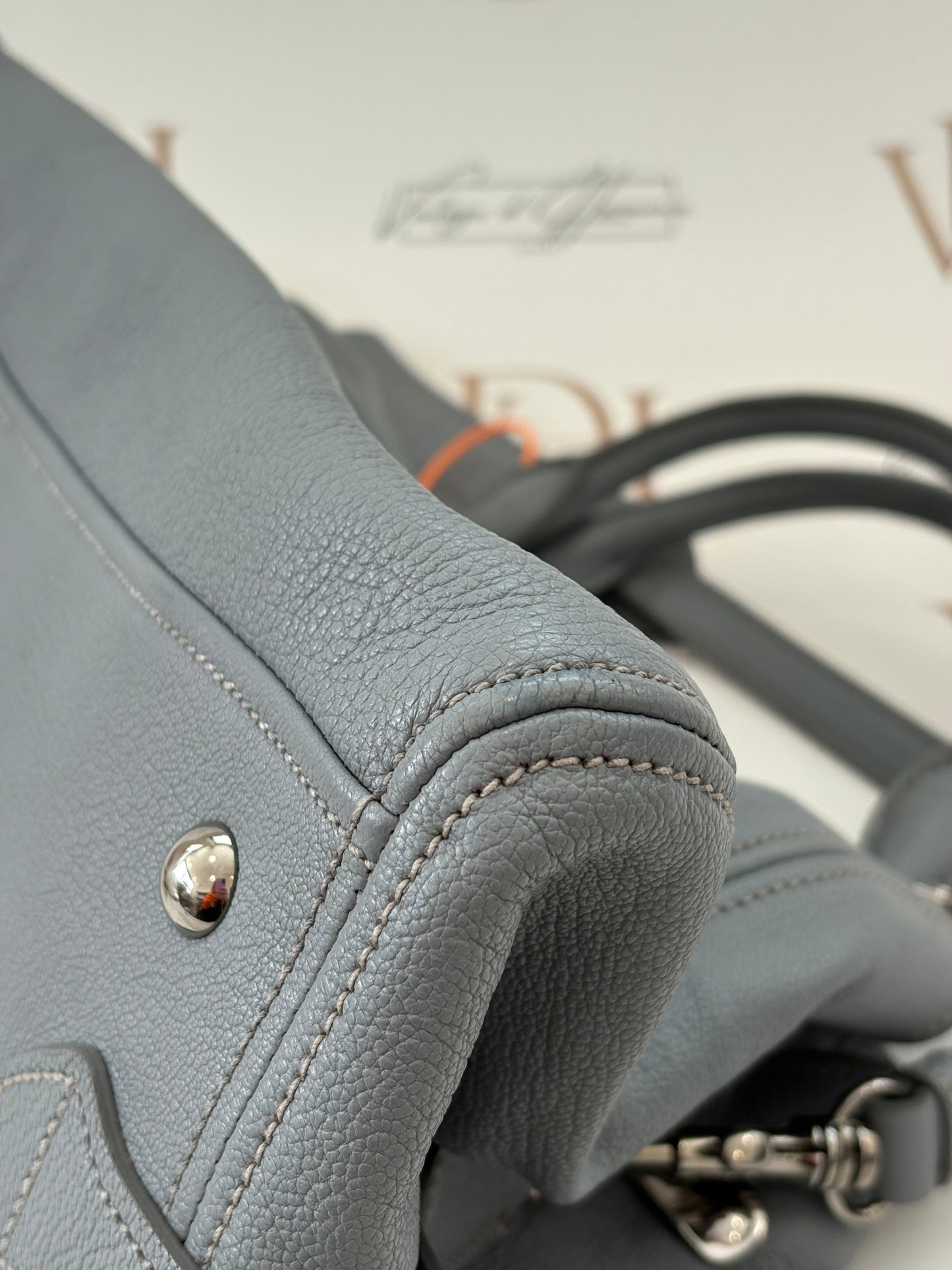 384319 - Miu Miu