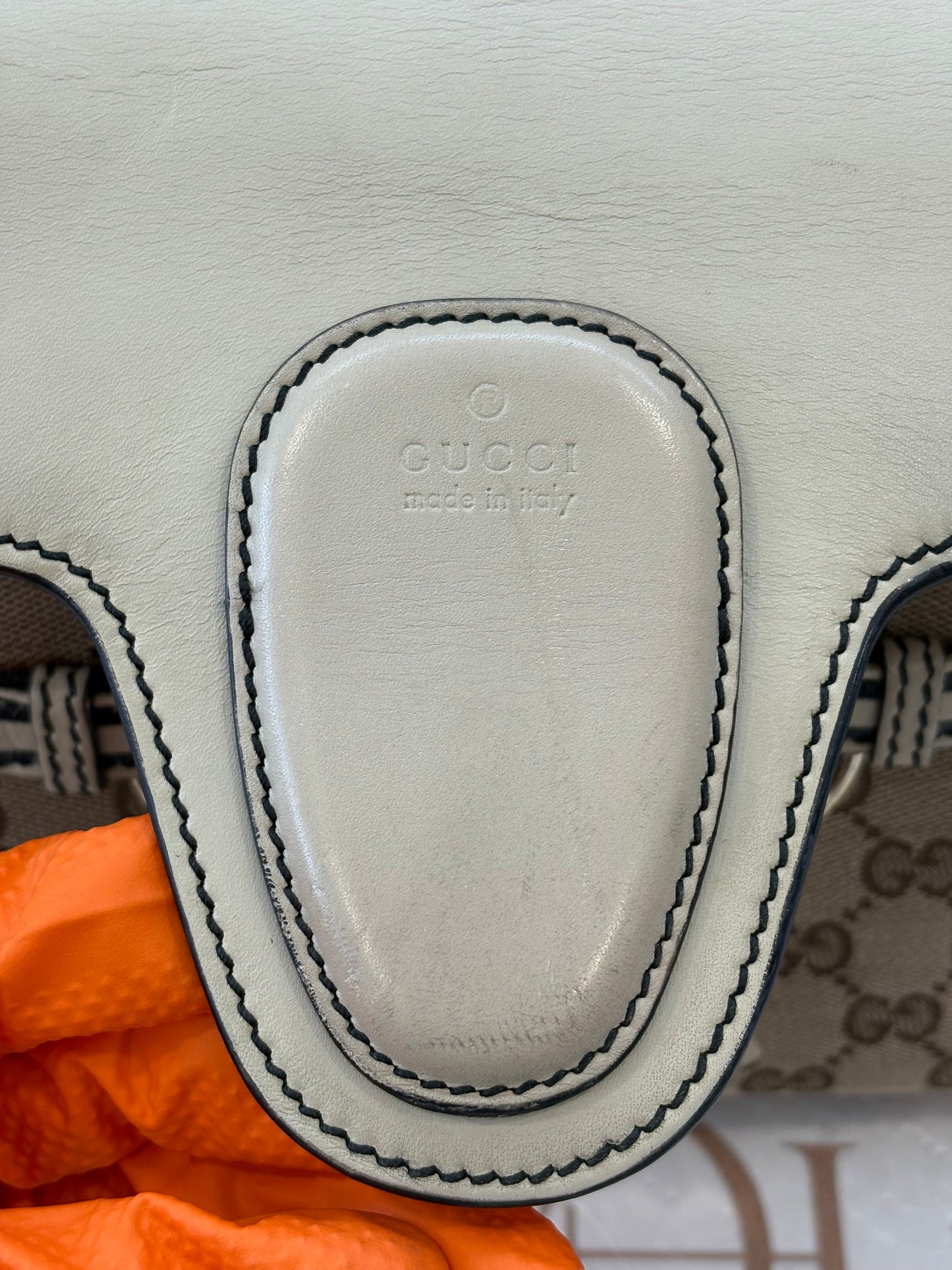 384272 - Bordi Gucci Emily