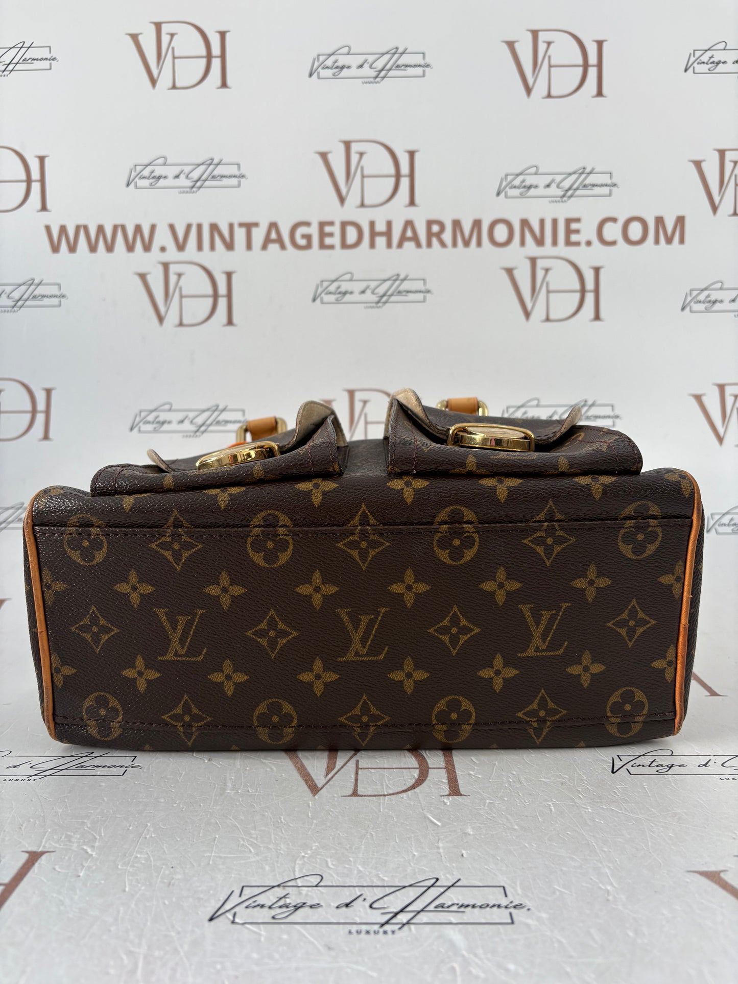 018904 - Louis Vuitton Manhattan PM