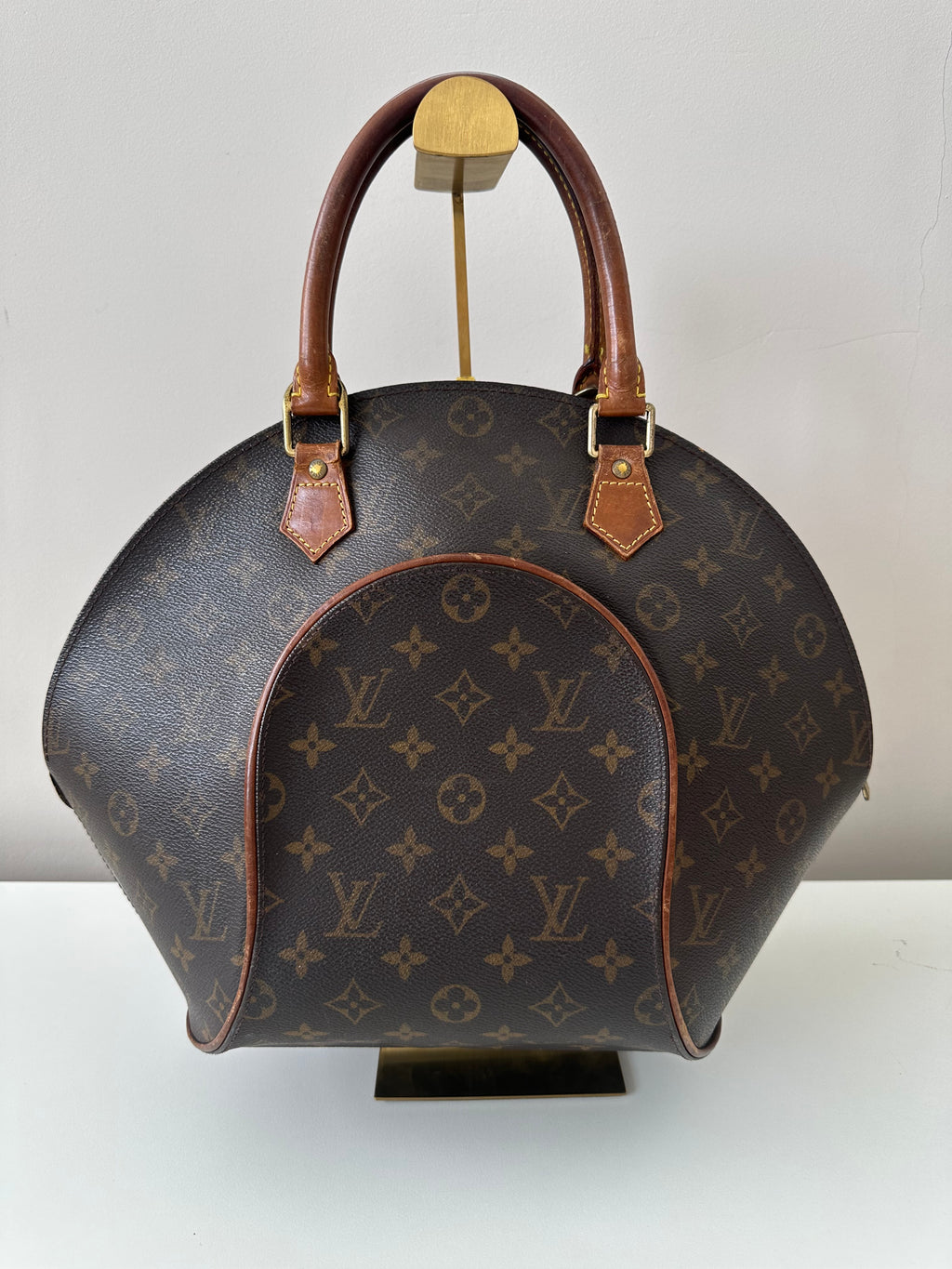 Louis Vuitton Ellipse MM