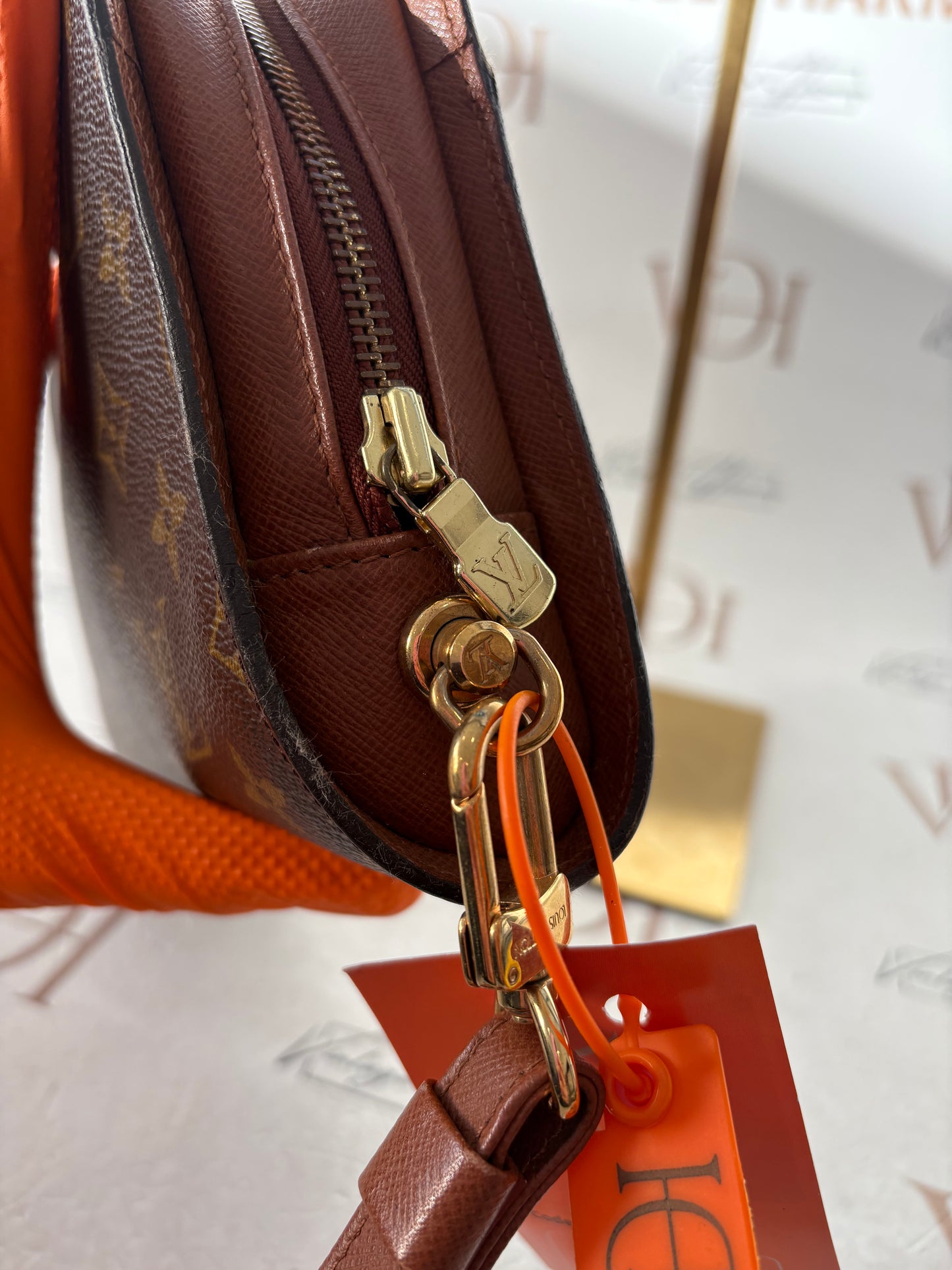 018918 - Louis Vuitton Orsay
