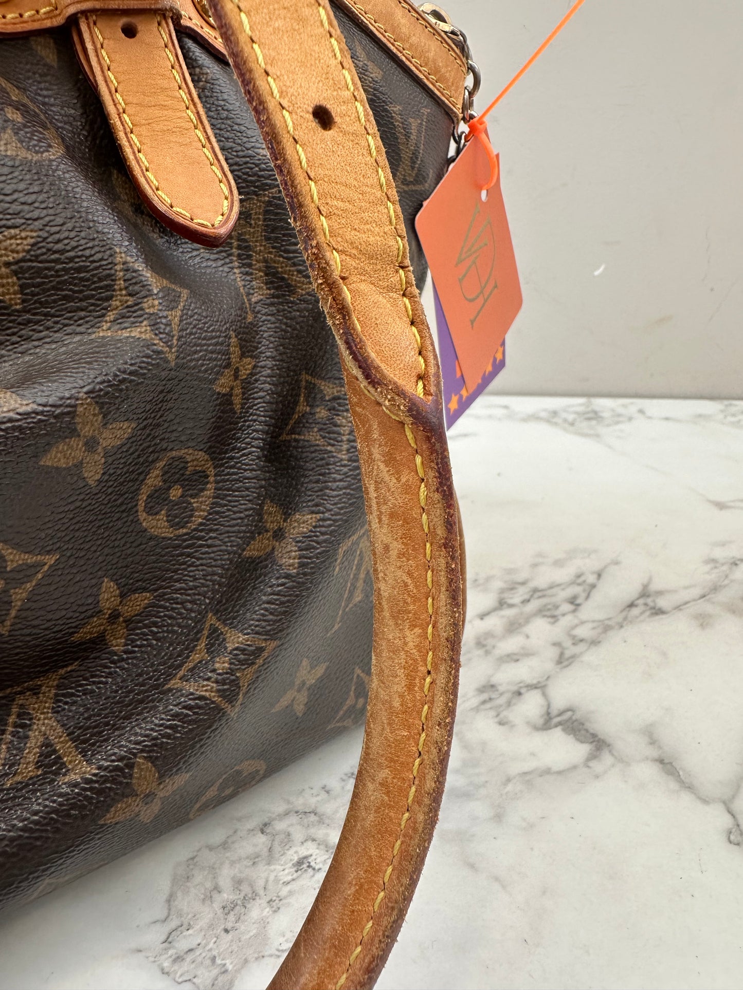 Louis Vuitton Tivoli GM