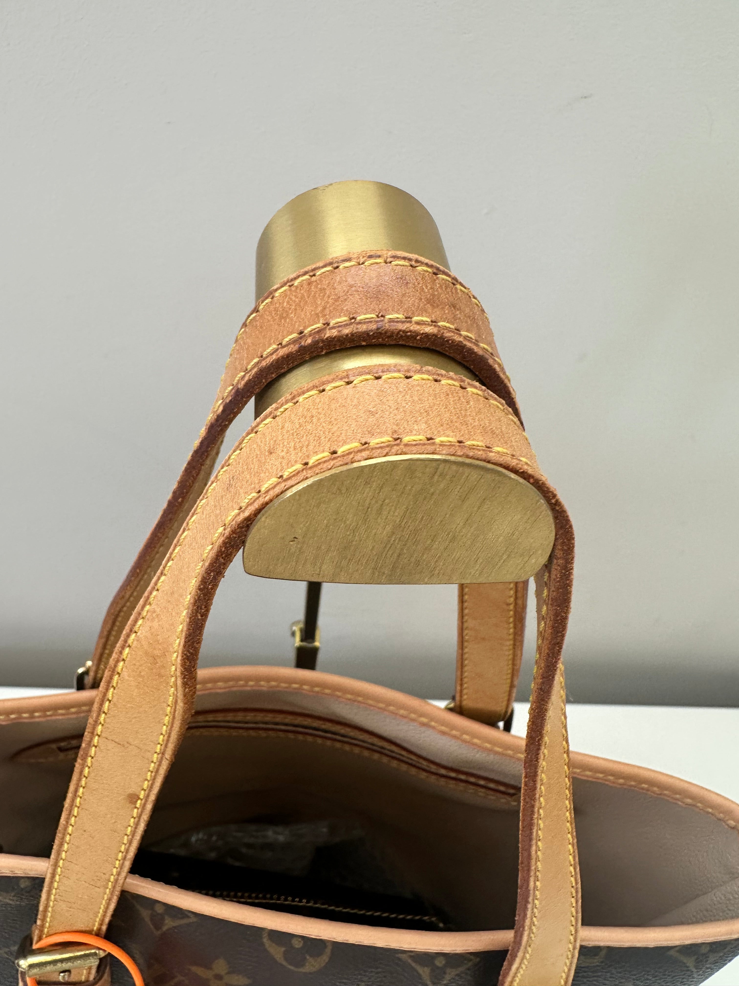 Louis Vuitton Bucket GM