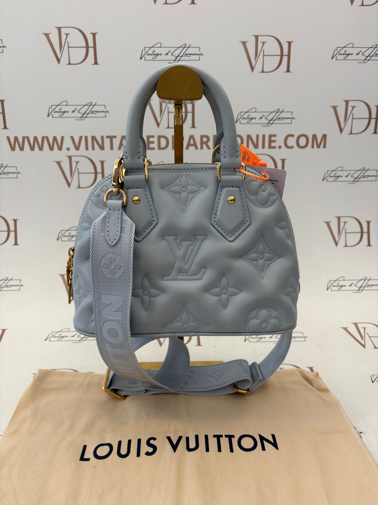 383655 - Louis Vuitton Alma BB