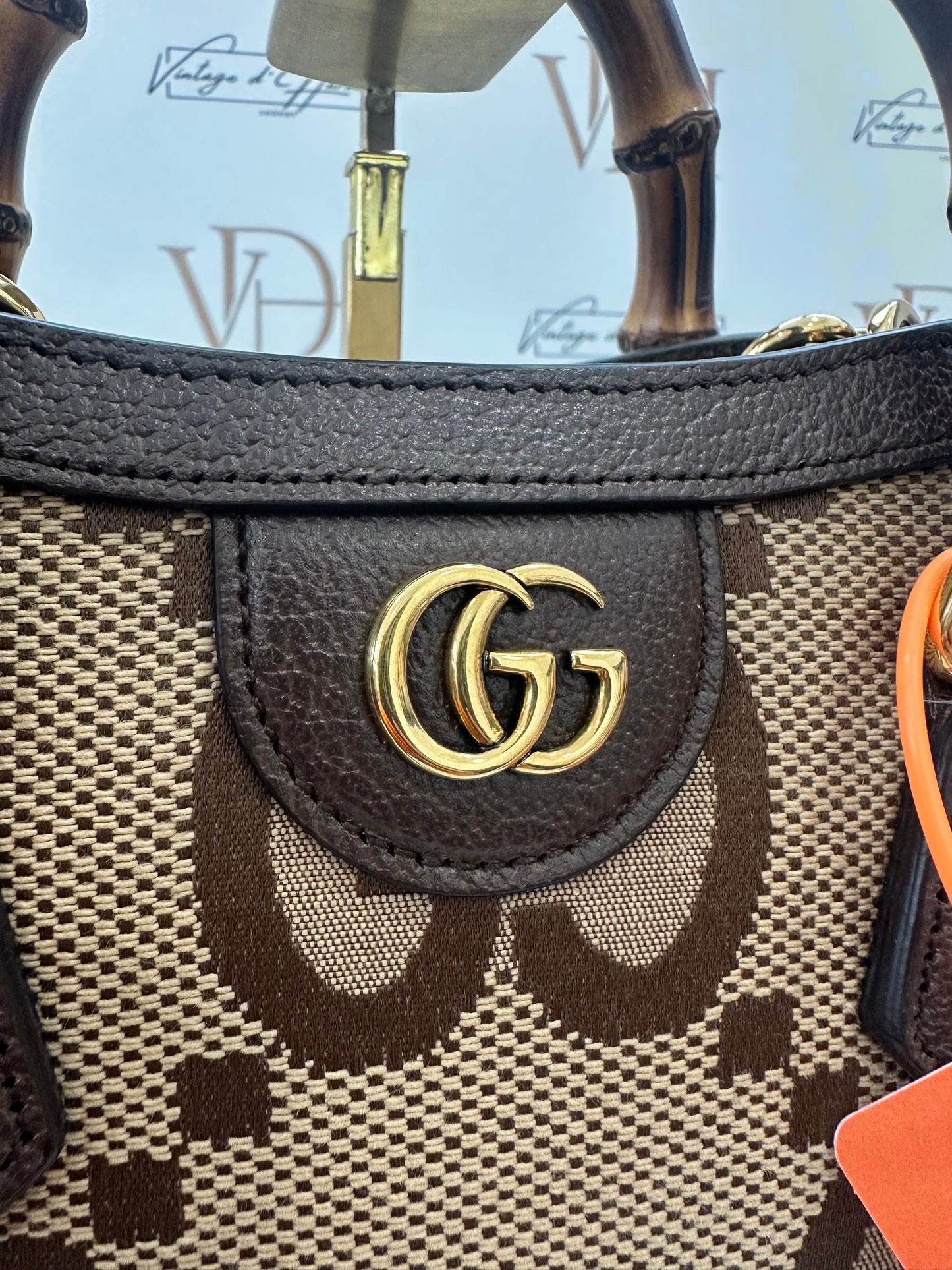 382555 - Gucci Diana