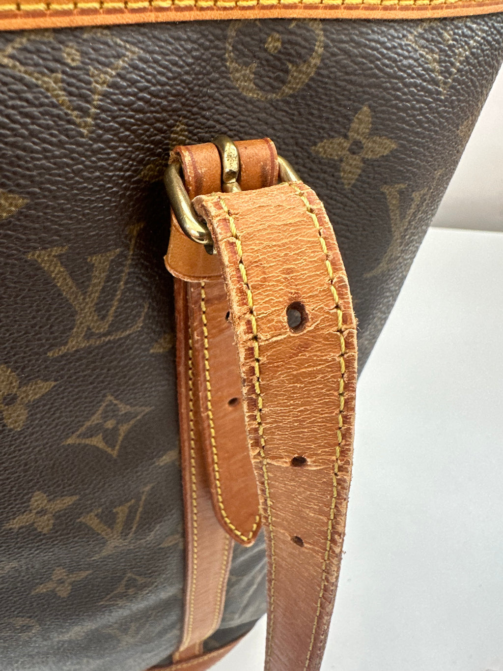 Louis Vuitton Bucket GM