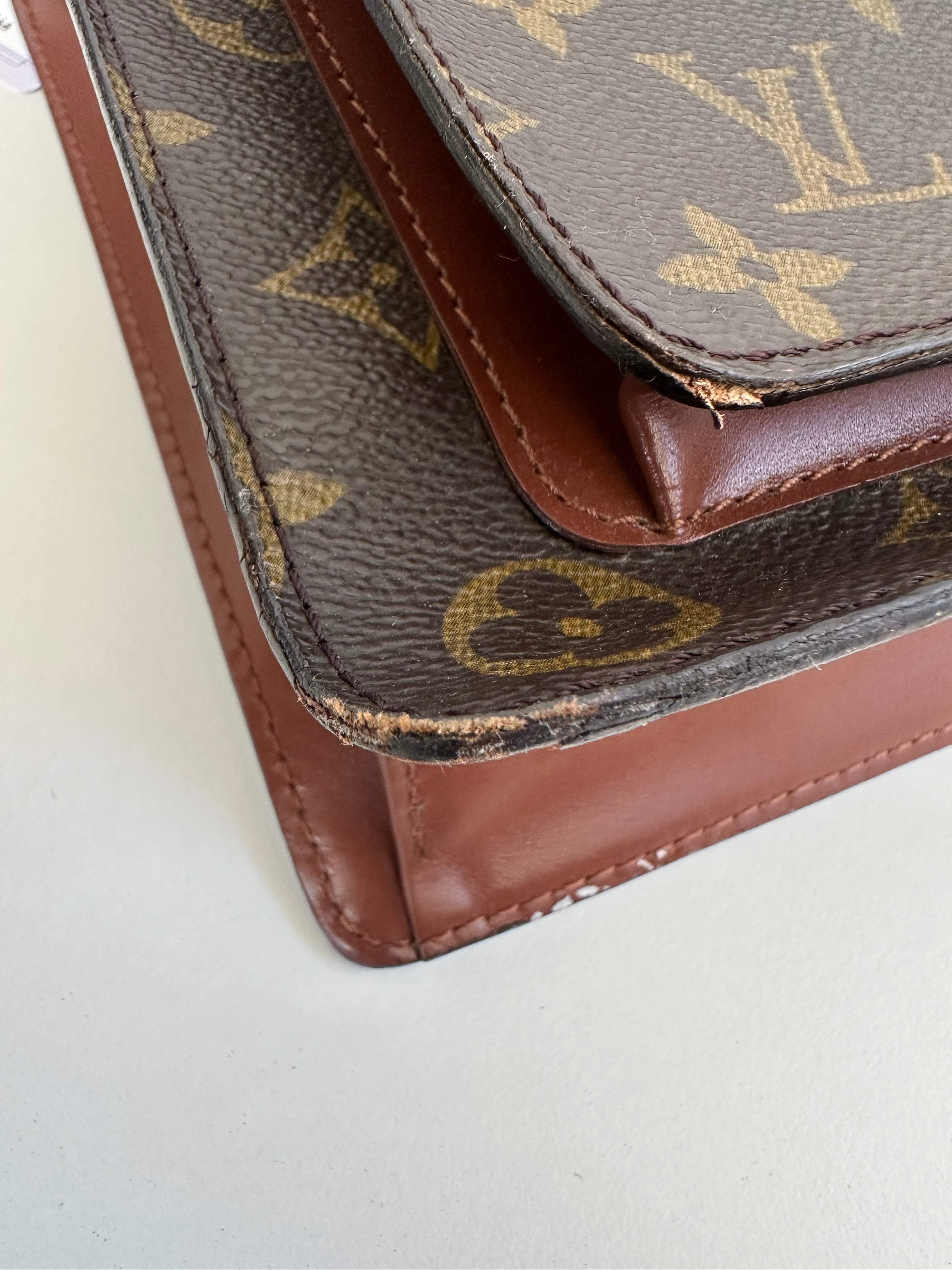 Louis Vuitton Monceau 28