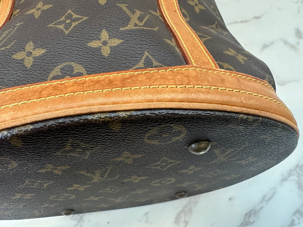 Louis Vuitton Bucket GM