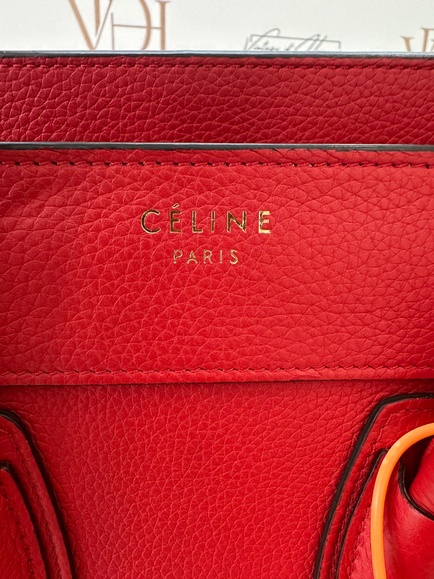 382909 - Celine Luggage Red
