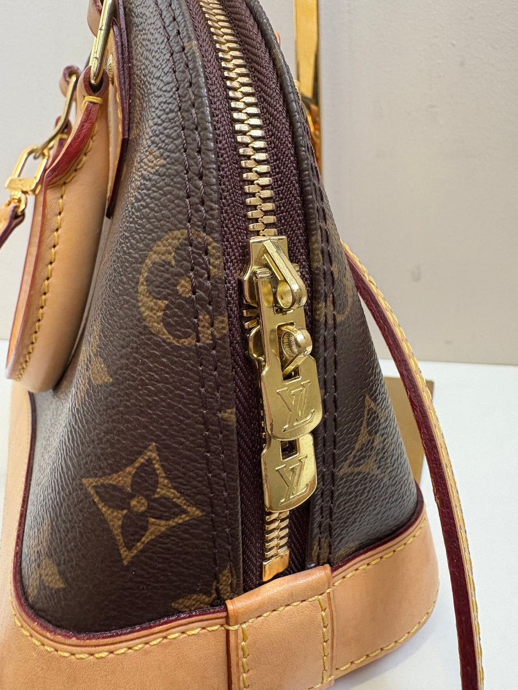 Louis Vuitton Alma BB
