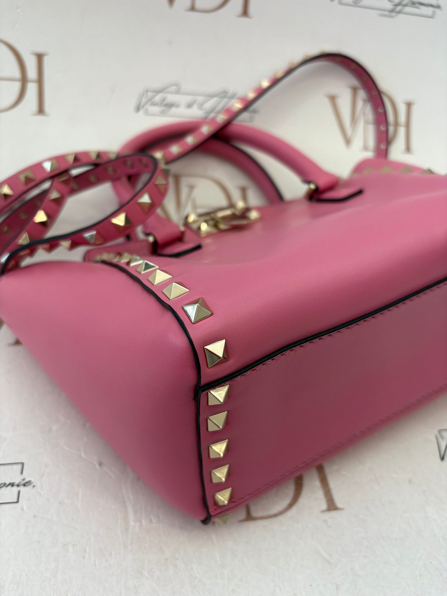 383883 - Valentino Rockstud