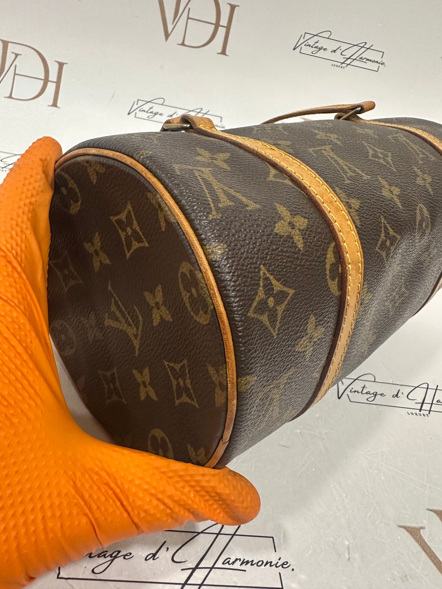 016916 - Louis Vuitton Papillon 26