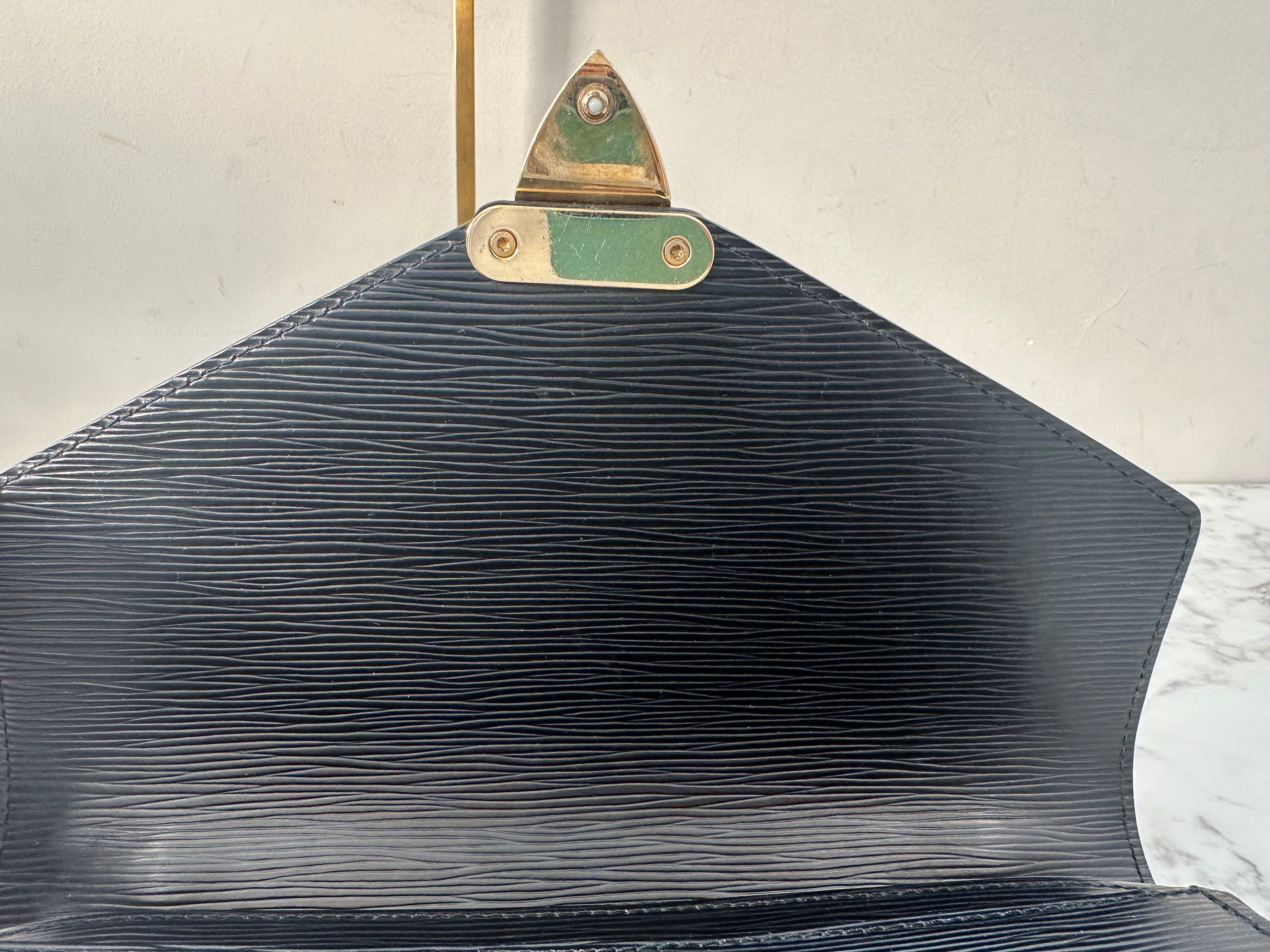 Louis Vuitton Monceau 28 Black Epi