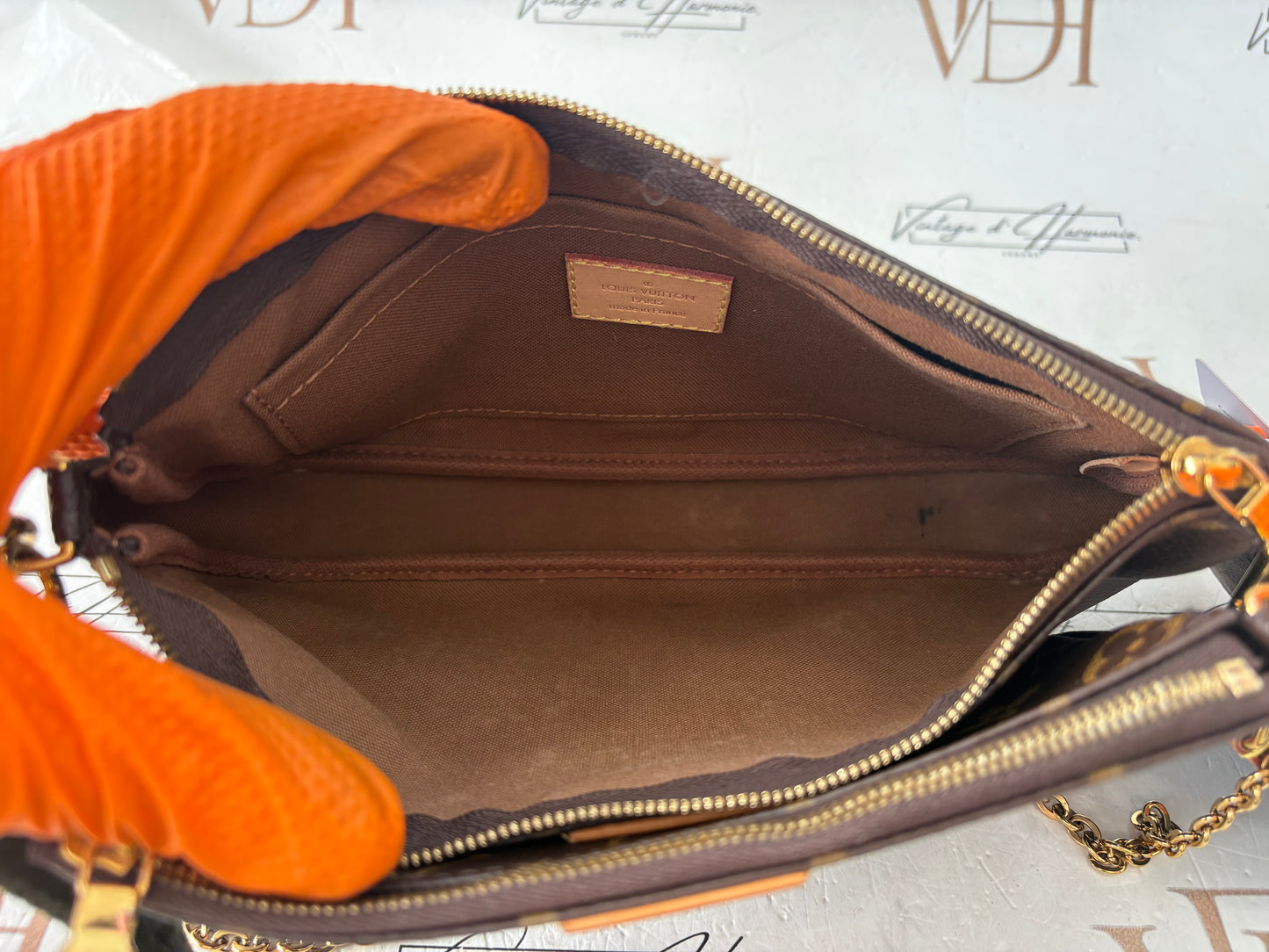 201426 - Louis Vuitton Multipochette