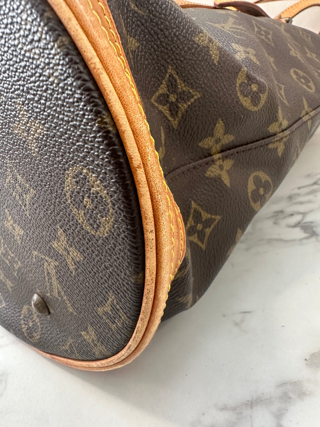 Louis Vuitton Bucket GM