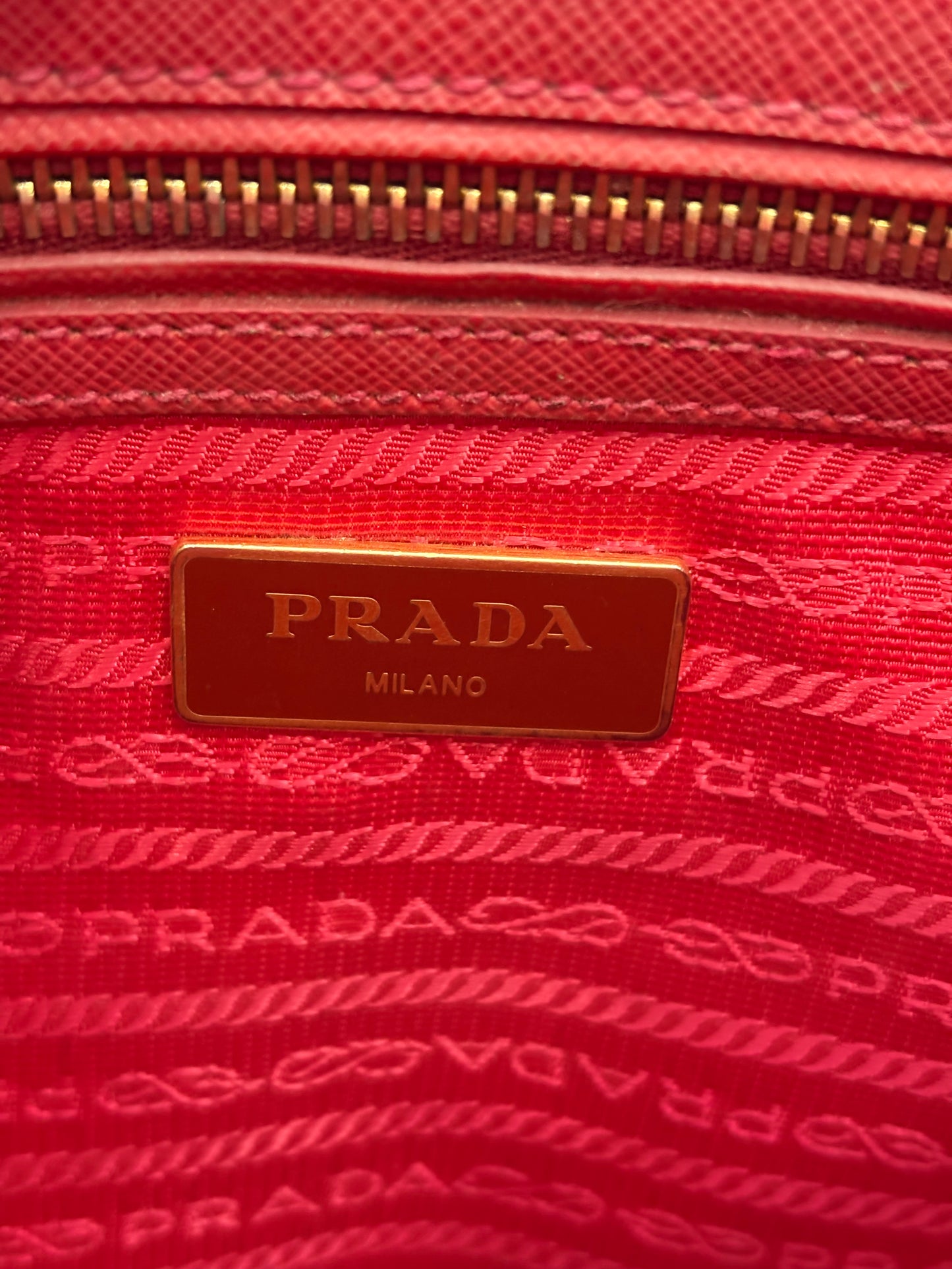 201005 - Prada Galleria Red