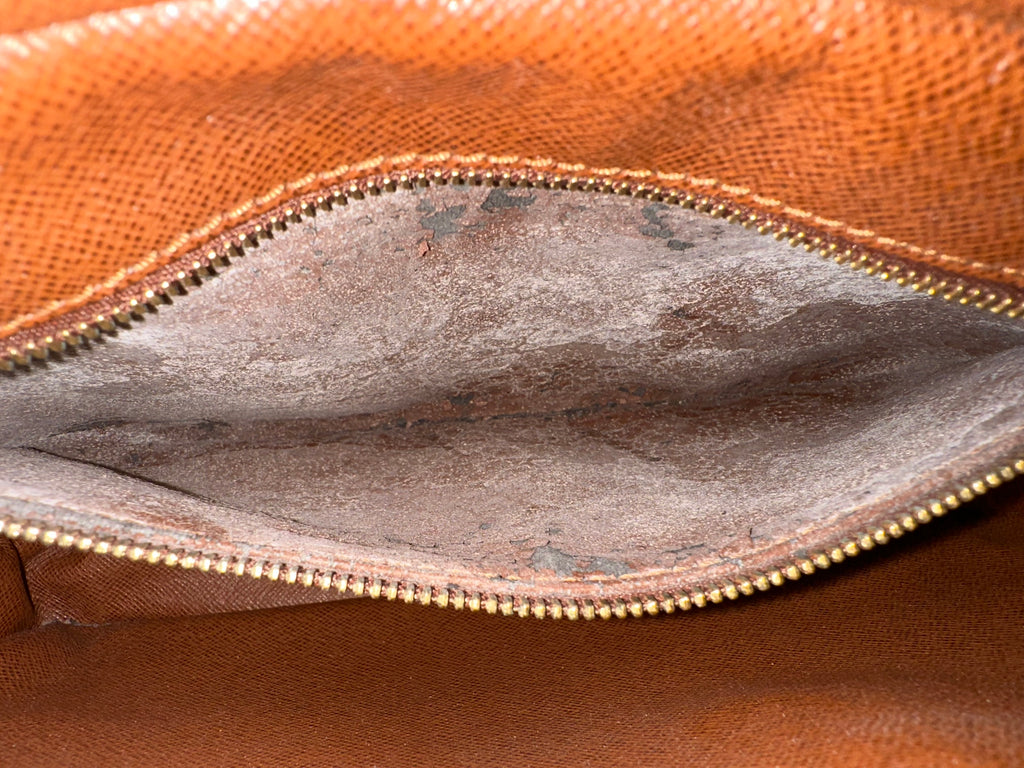 Louis Vuitton Dragonne GM