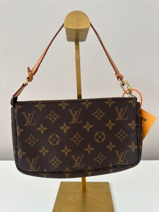 Louis Vuitton Pochette