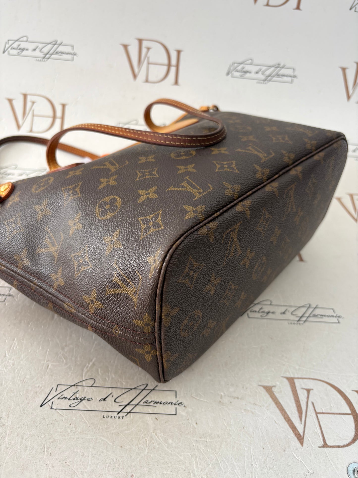 018400 - Louis Vuitton Neverfull PM