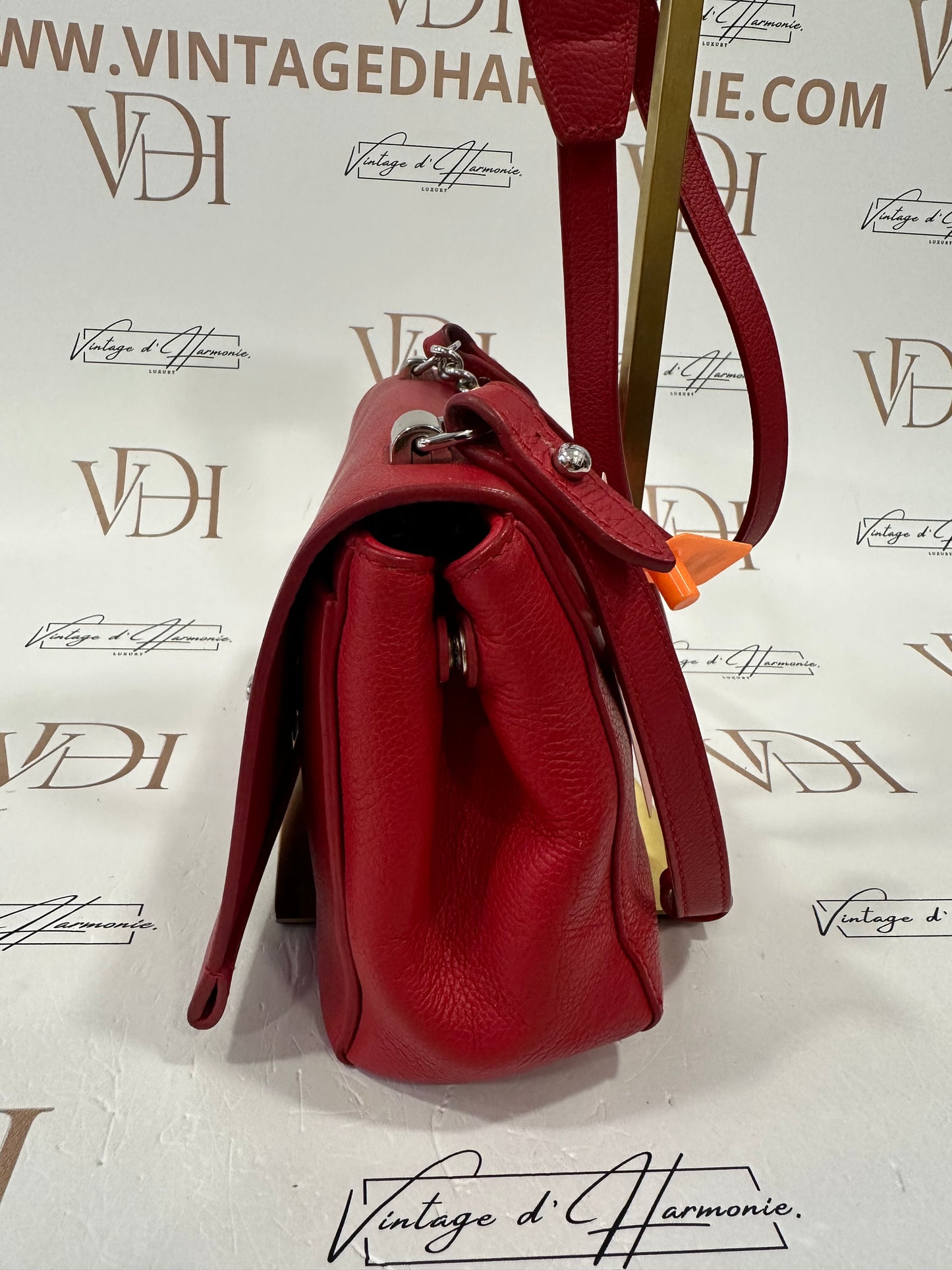 102440 - Louis Vuitton Lockme BB