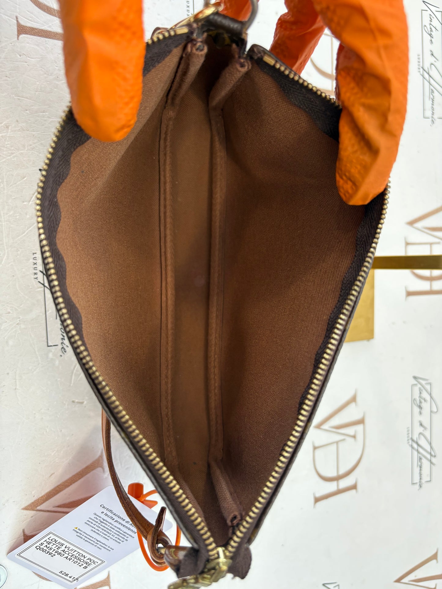 018261 - Louis Vuitton Pochette Accessoires