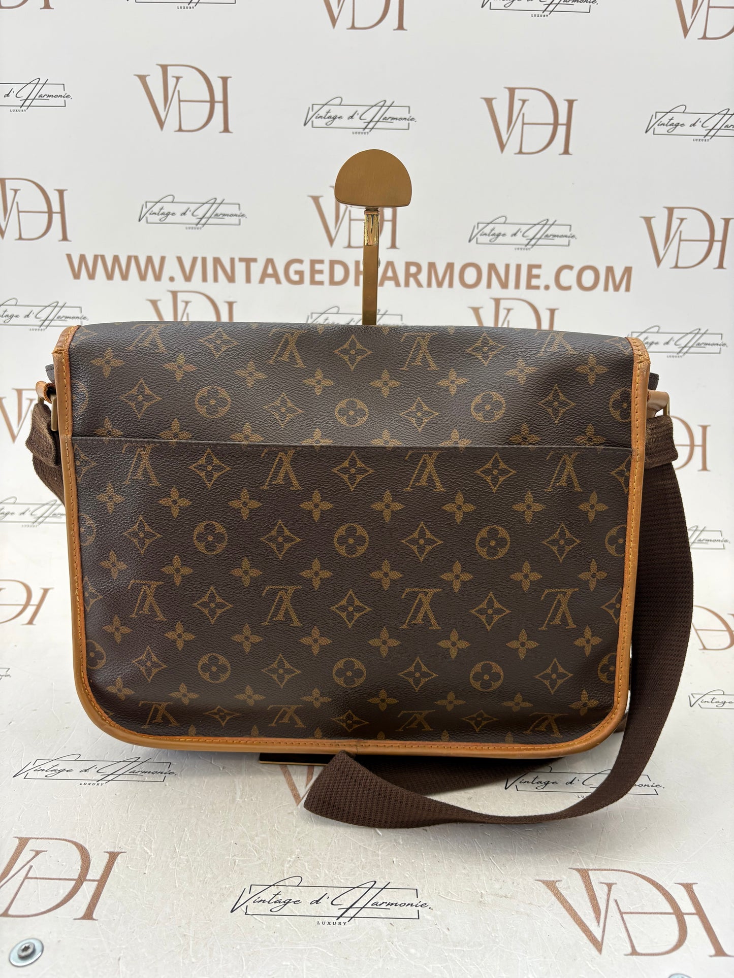 200996 - Louis Vuitton Bosphore