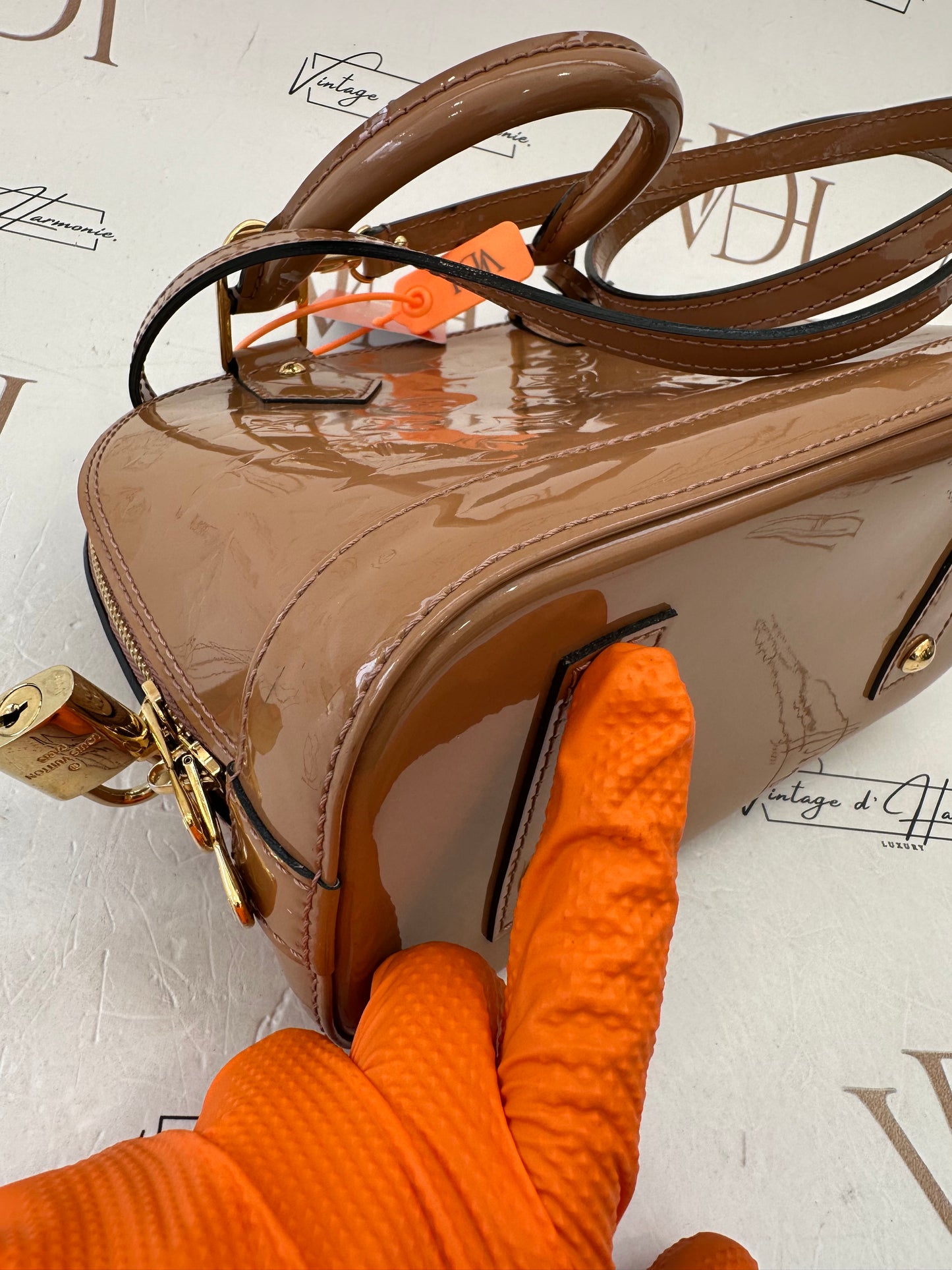 382897 - Louis Vuitton Alma BB Brown