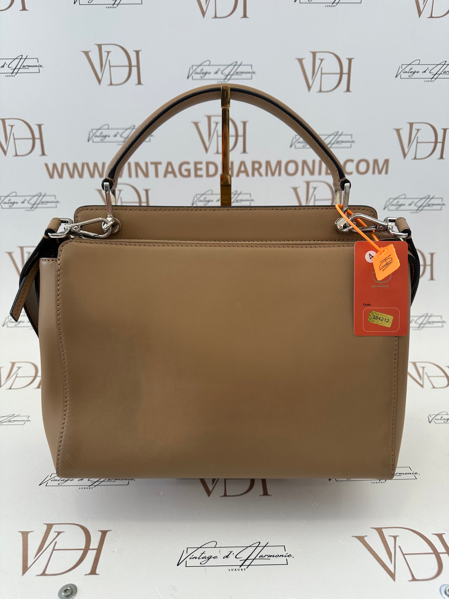 384212 - Fendi Dotcom