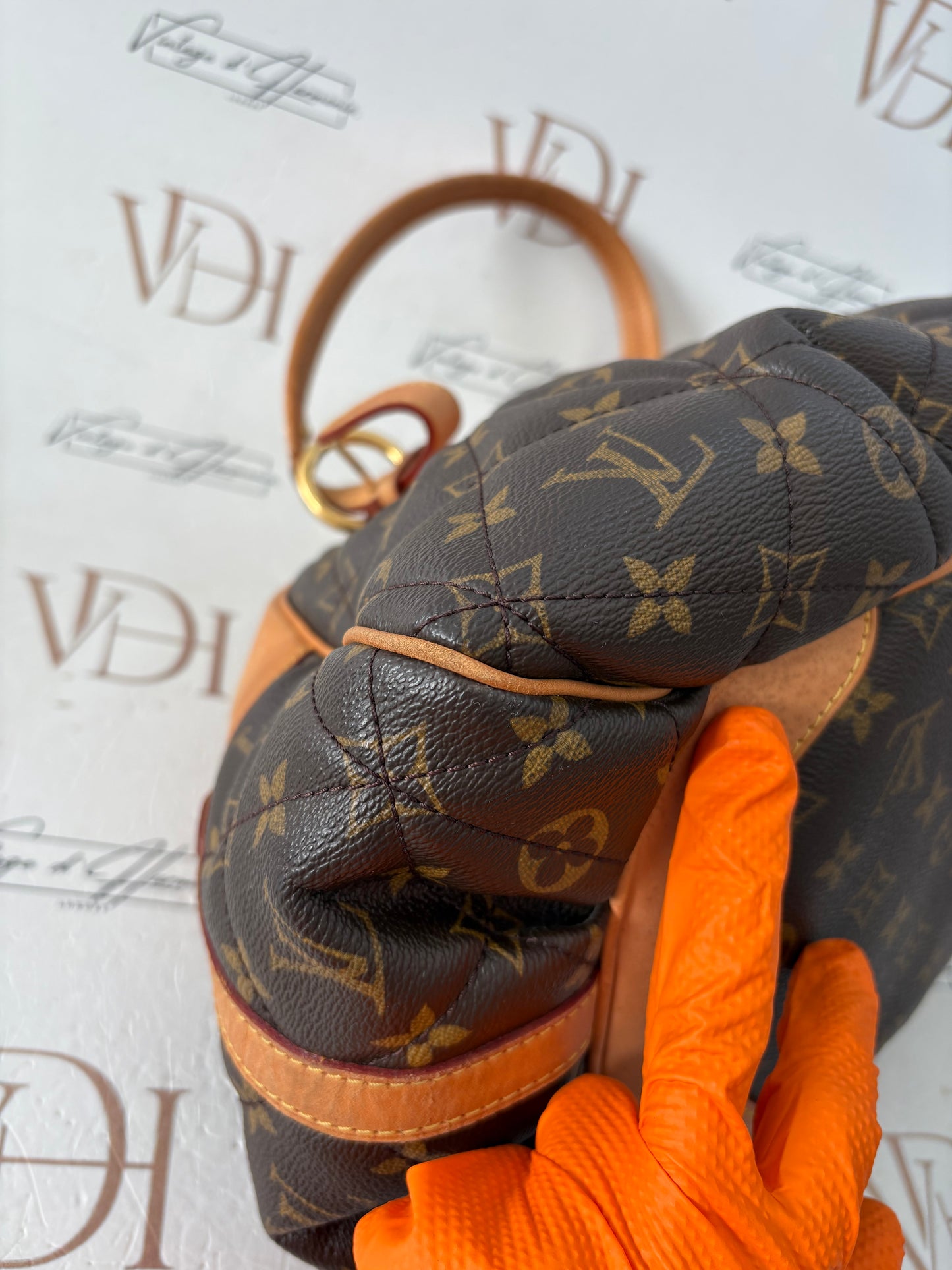 201159 - Louis Vuitton Etoile