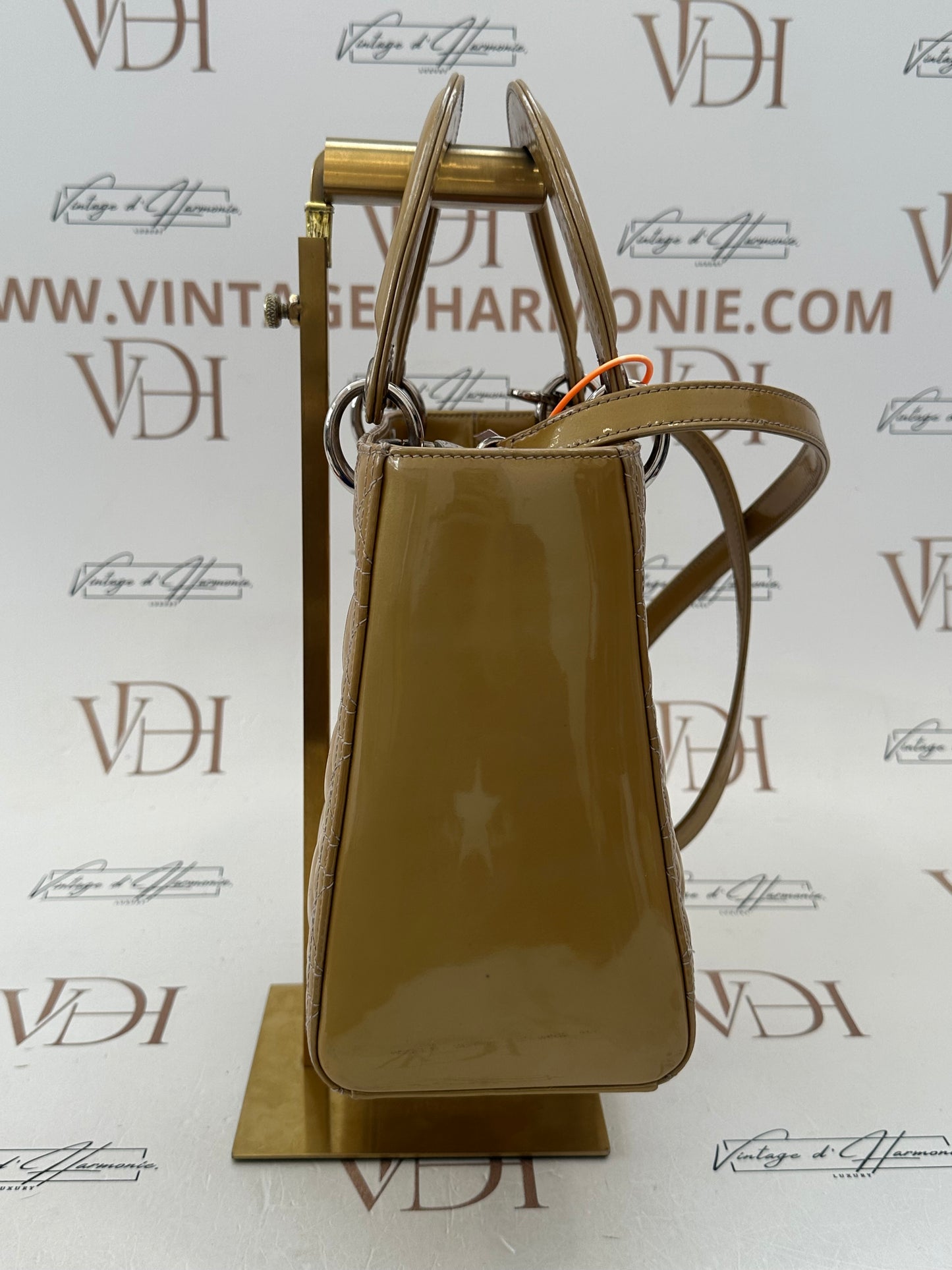 382637 - Dior Lady