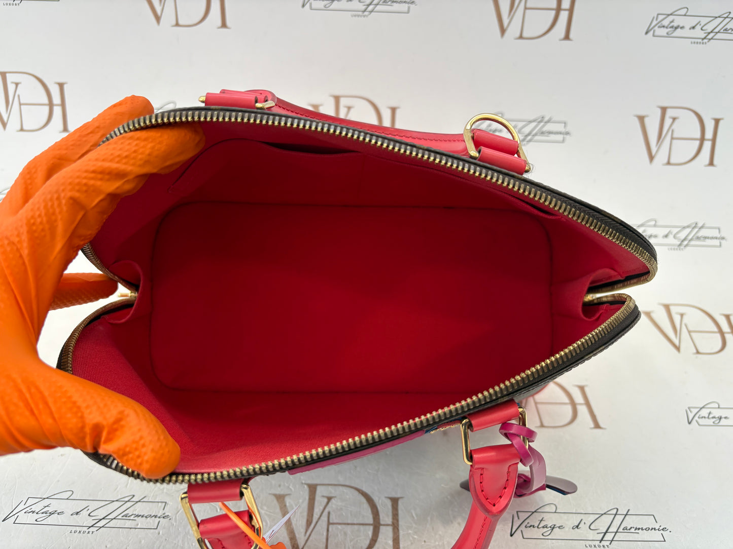 201108 - Louis Vuitton Alma
