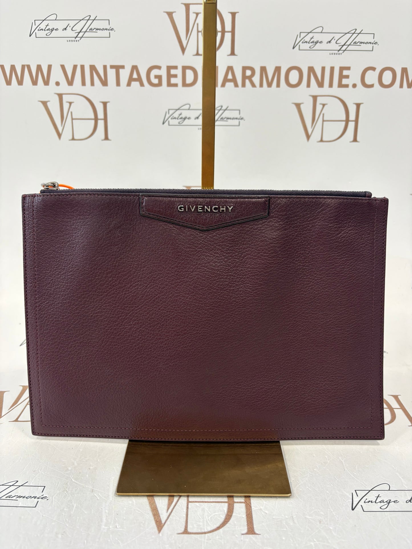 383015 - Givenchy Pochette