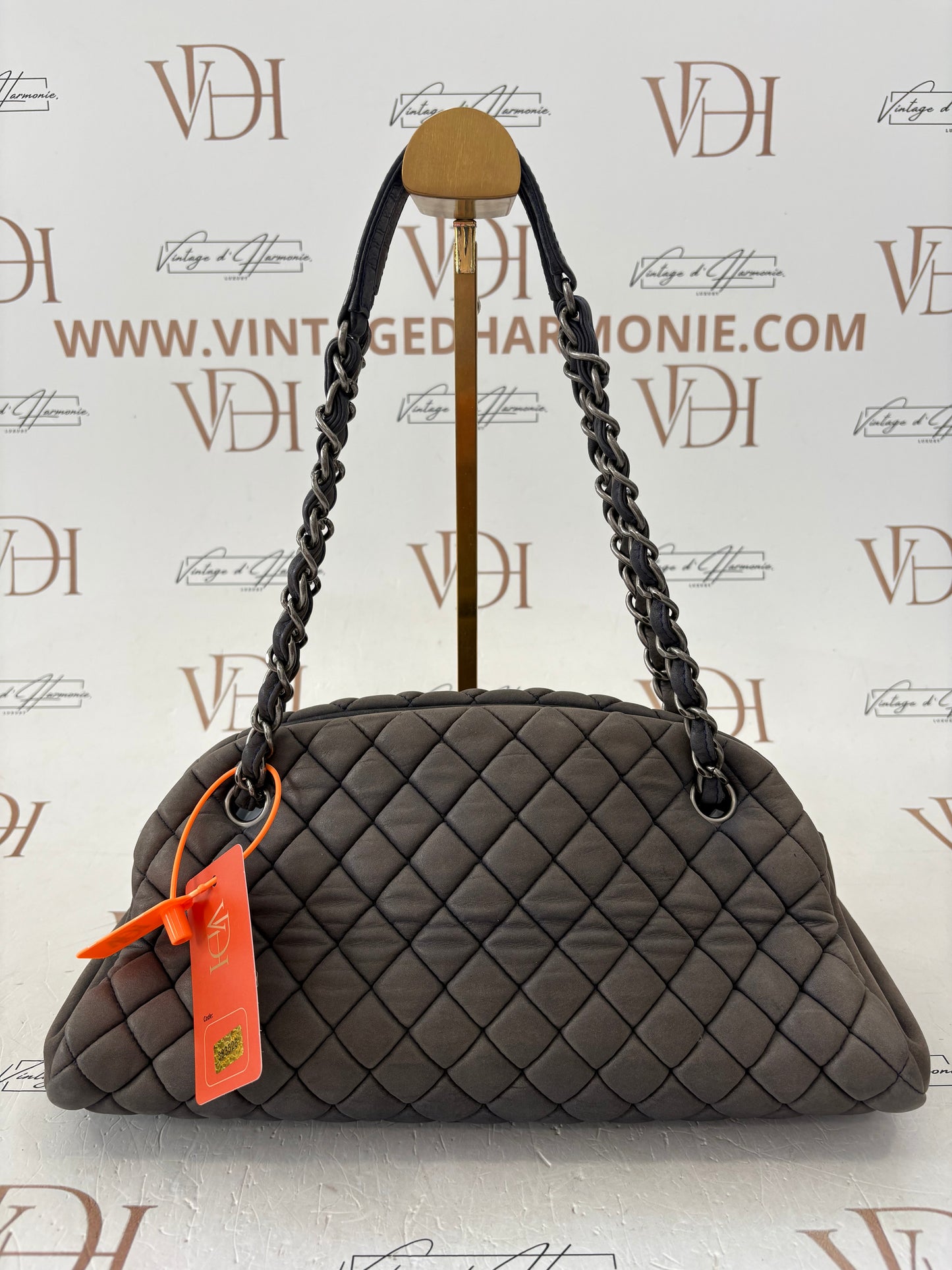 383526 - Chanel Mademoiselle