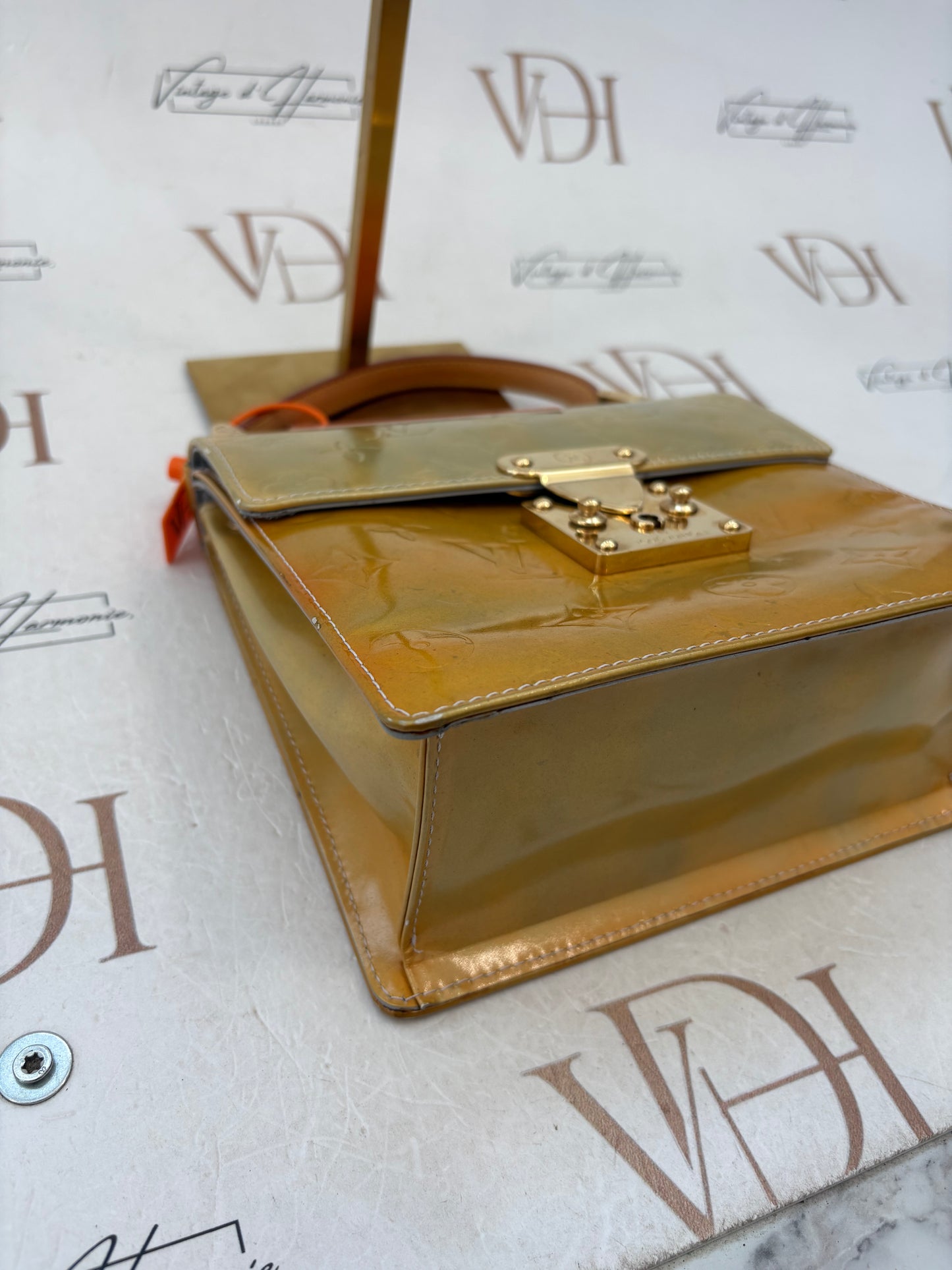 018789 - Louis Vuitton Spring Vernis