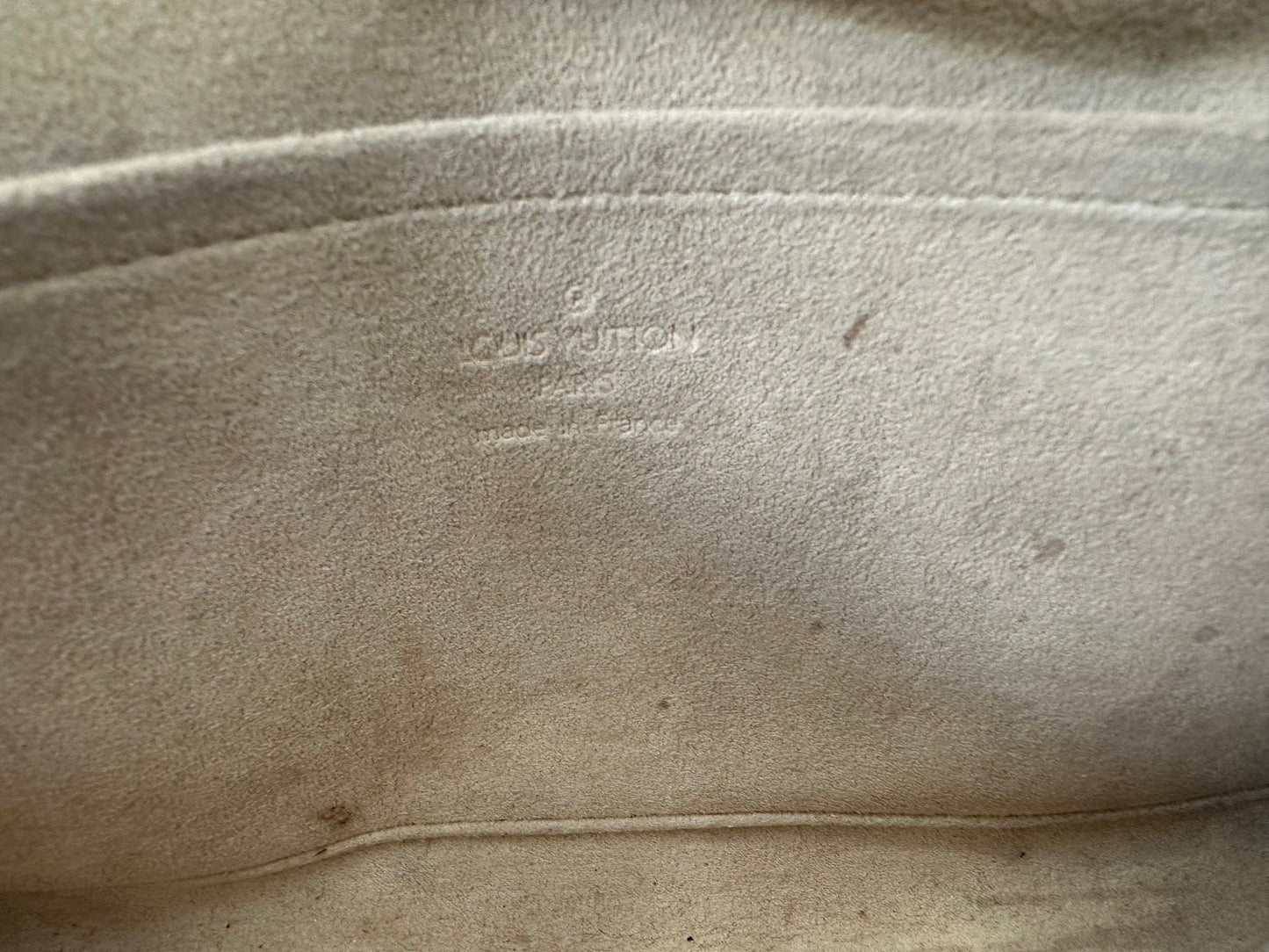 016859 - Louis Vuitton Pochette Twin GM