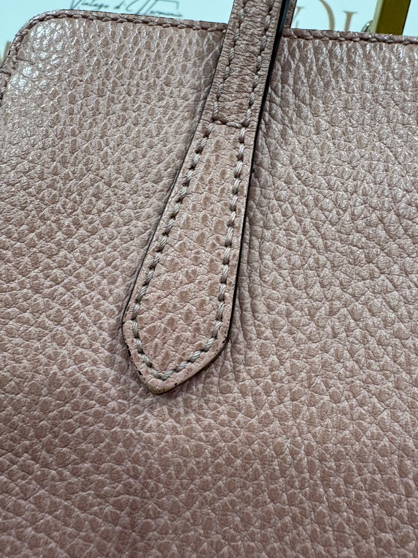 383178 - Gucci Swing