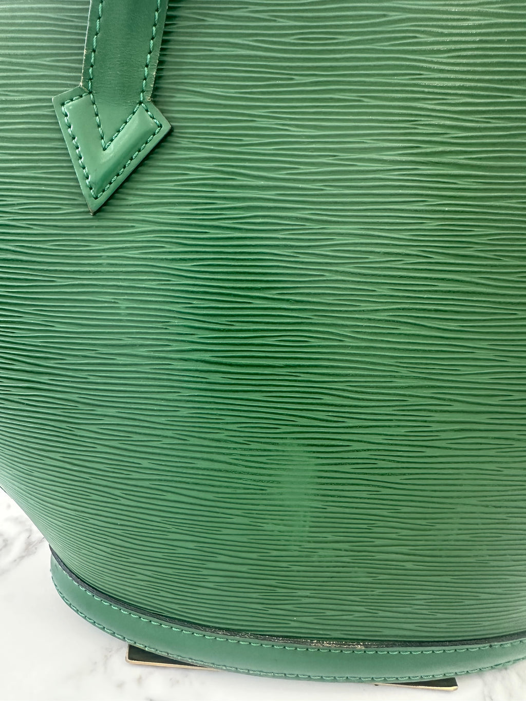 Louis Vuitton Green Epi Saint jacques