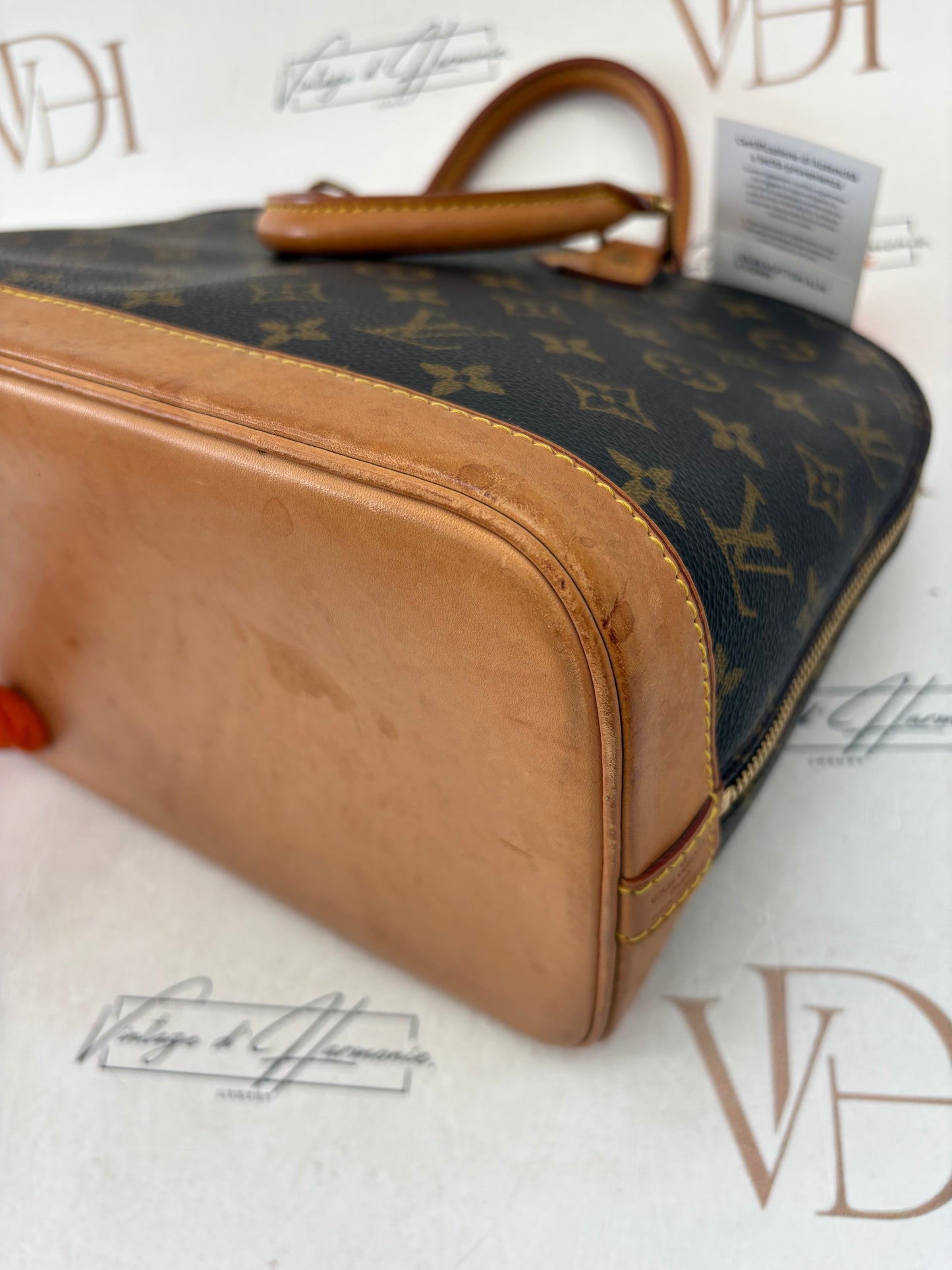 018850 - Louis Vuitton Alma