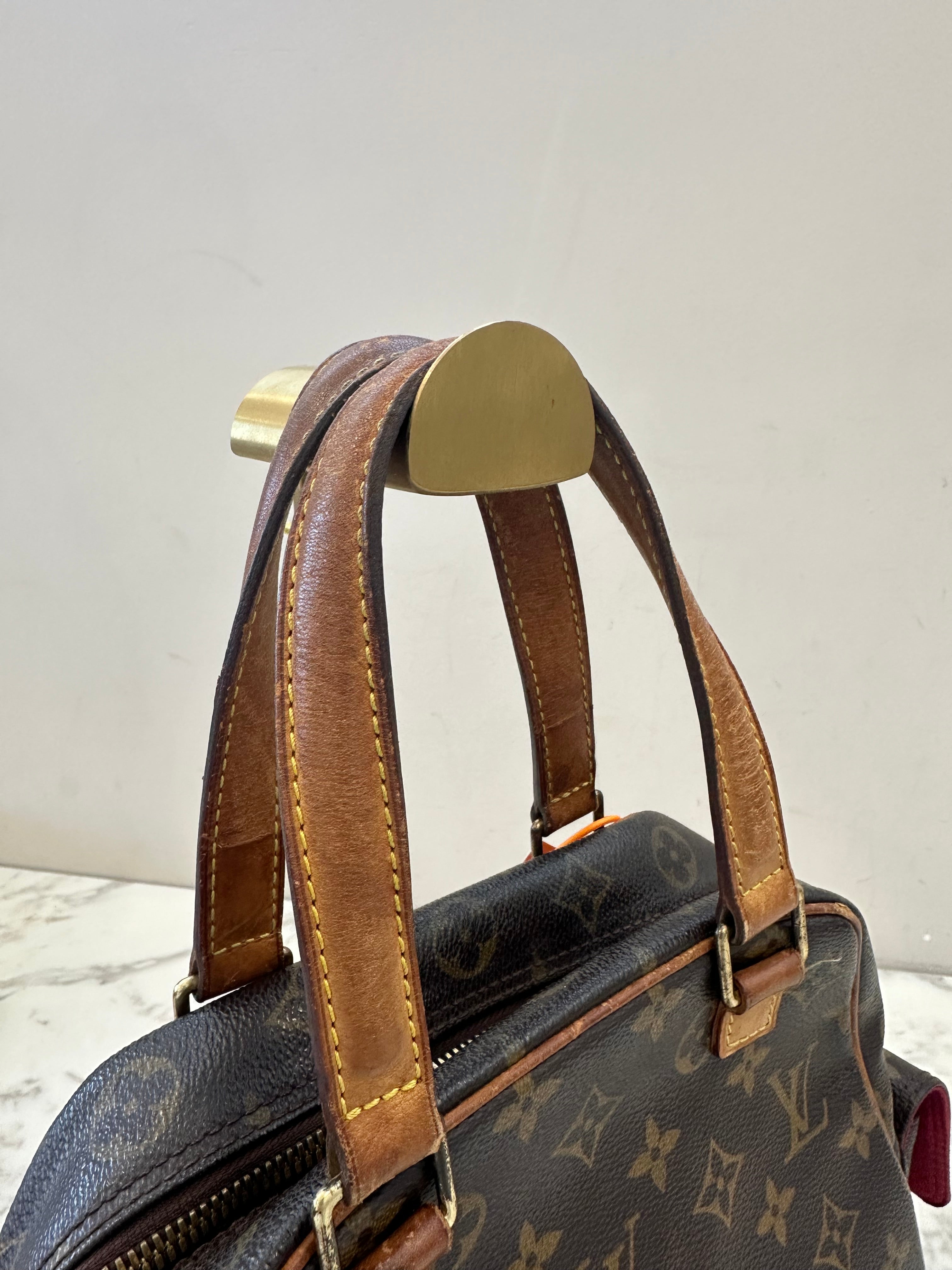 Louis Vuitton Excentri Cite