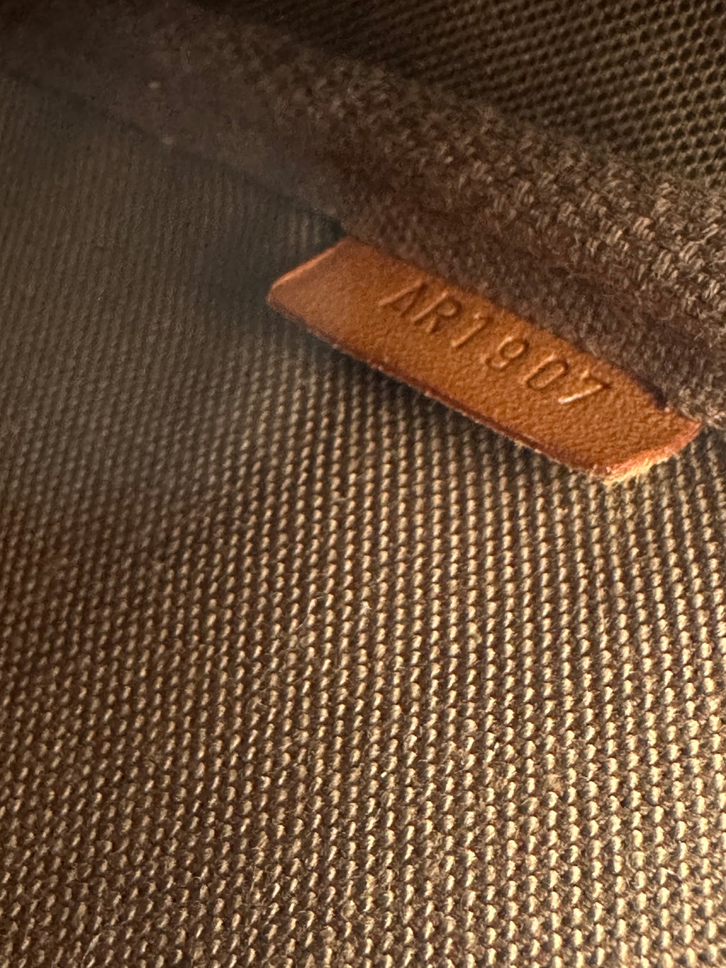 Louis Vuitton Pochette