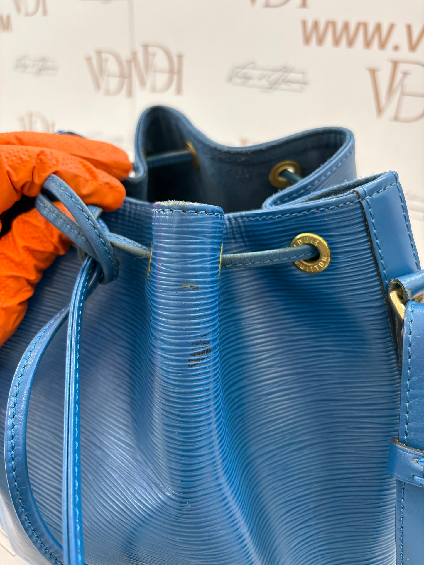 017137 - Louis Vuitton Epi Petit Noé