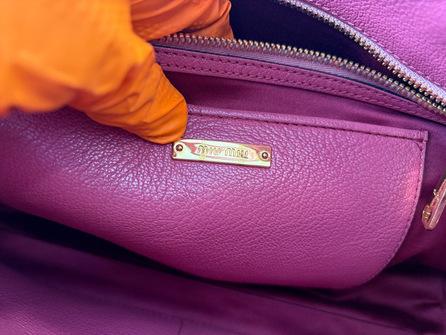 384308 - Miu Miu