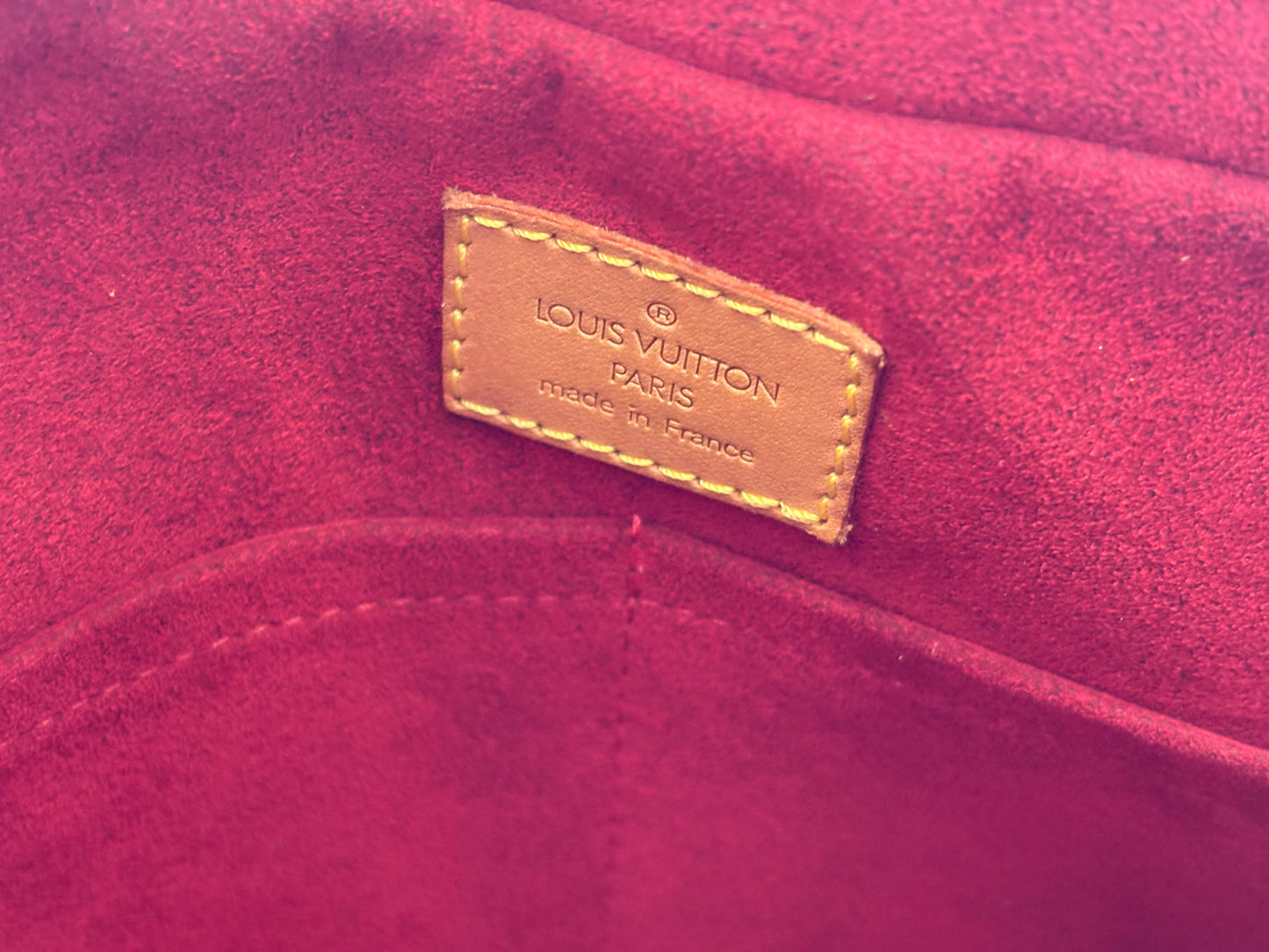 018256 - Louis Vuitton Multipli Cite