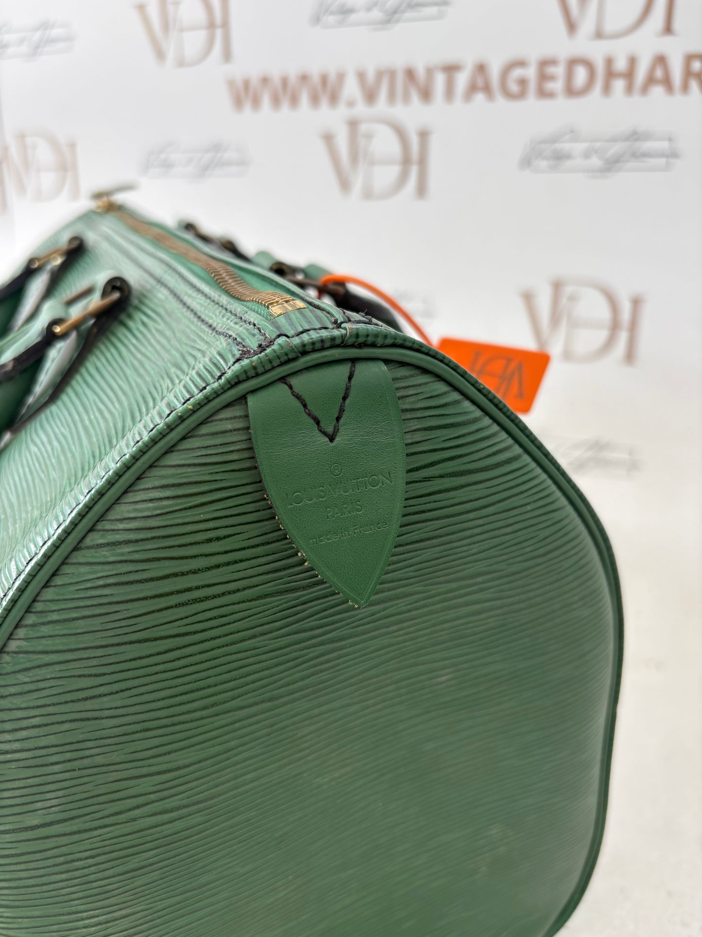 018561 - Louis Vuitton Green Epi Speedy 30