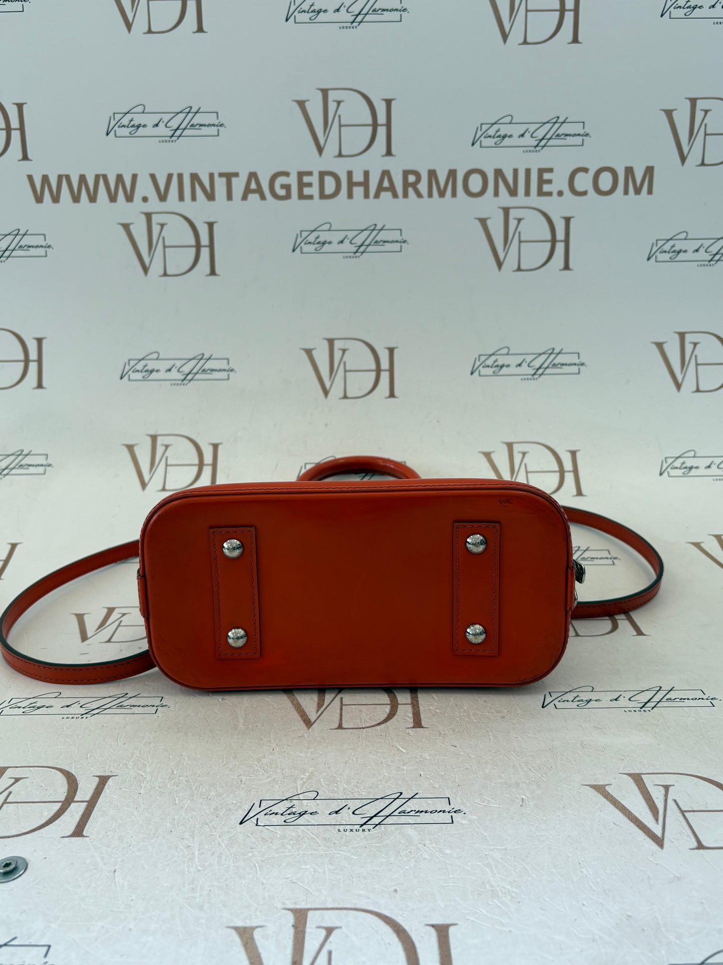016969 - Louis Vuitton Alma BB