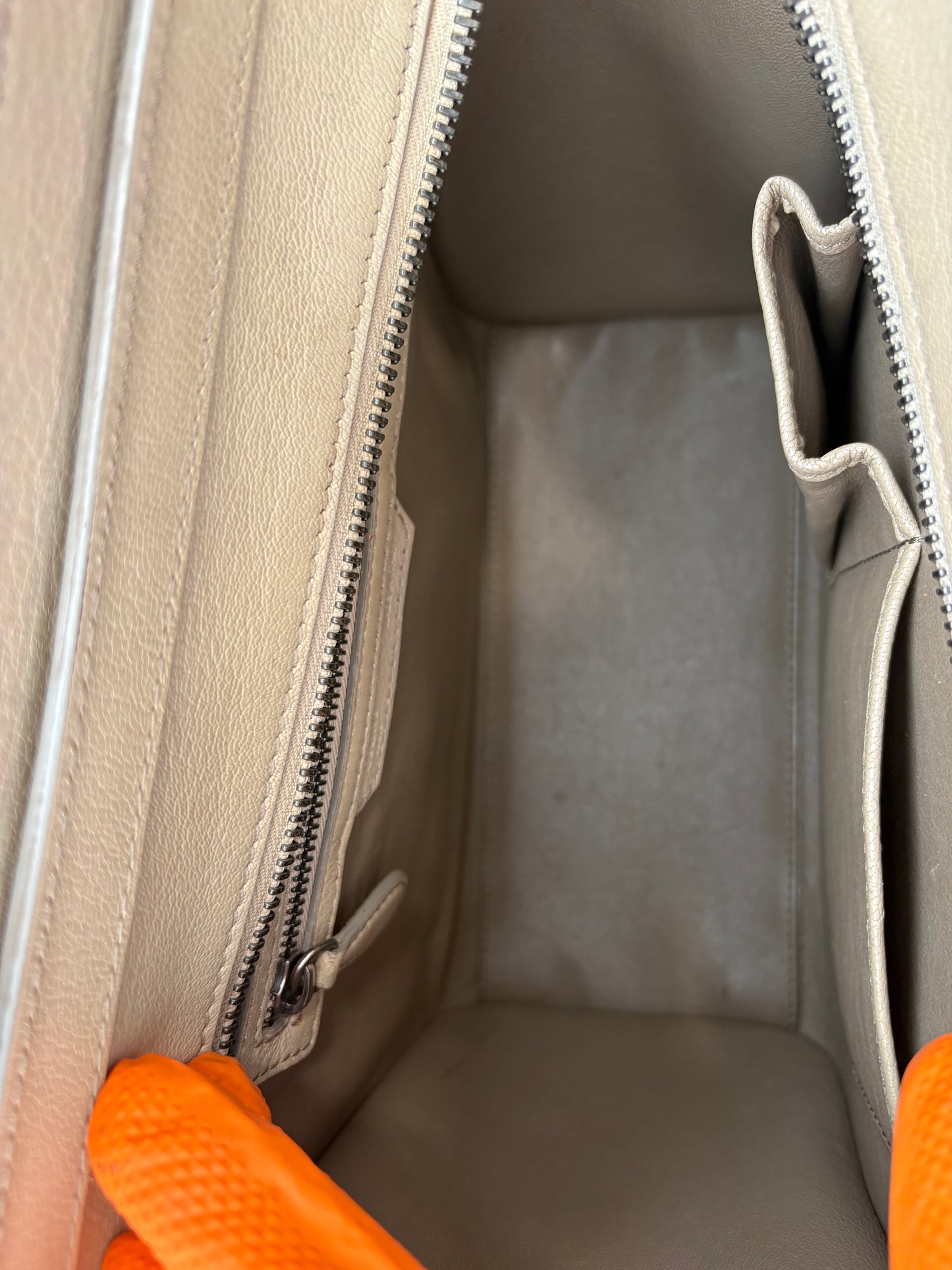 200849 - Céline luggage