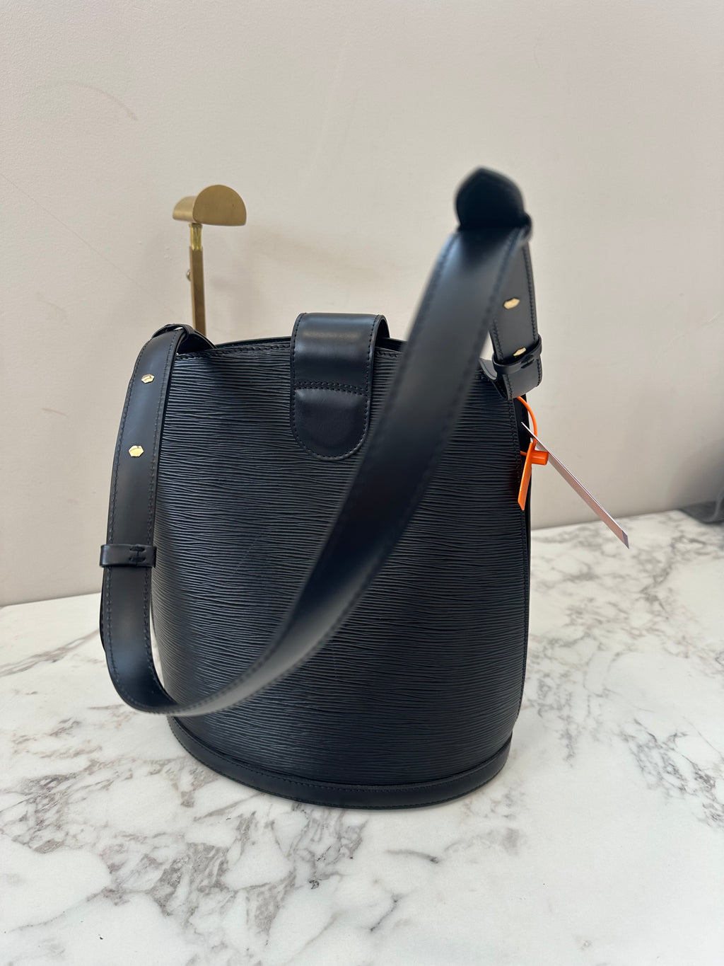 Louis Vuitton Black Epi Cluny