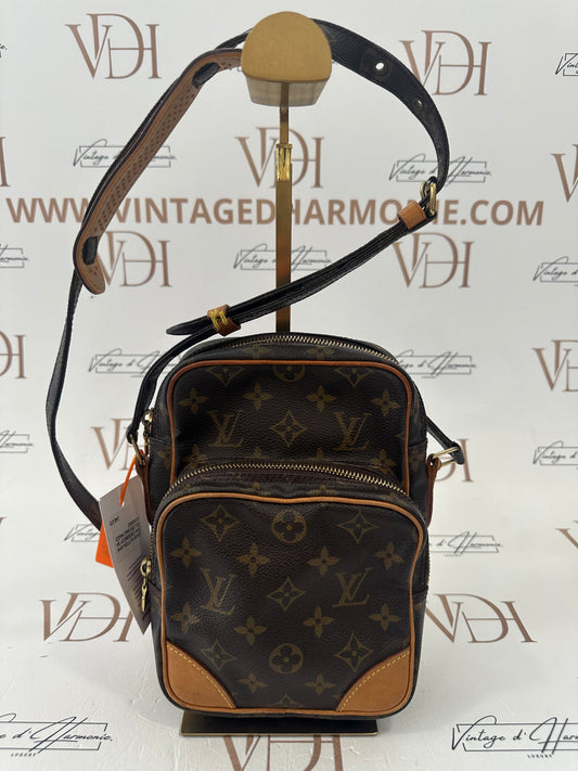 016852 - Louis Vuitton Amazon