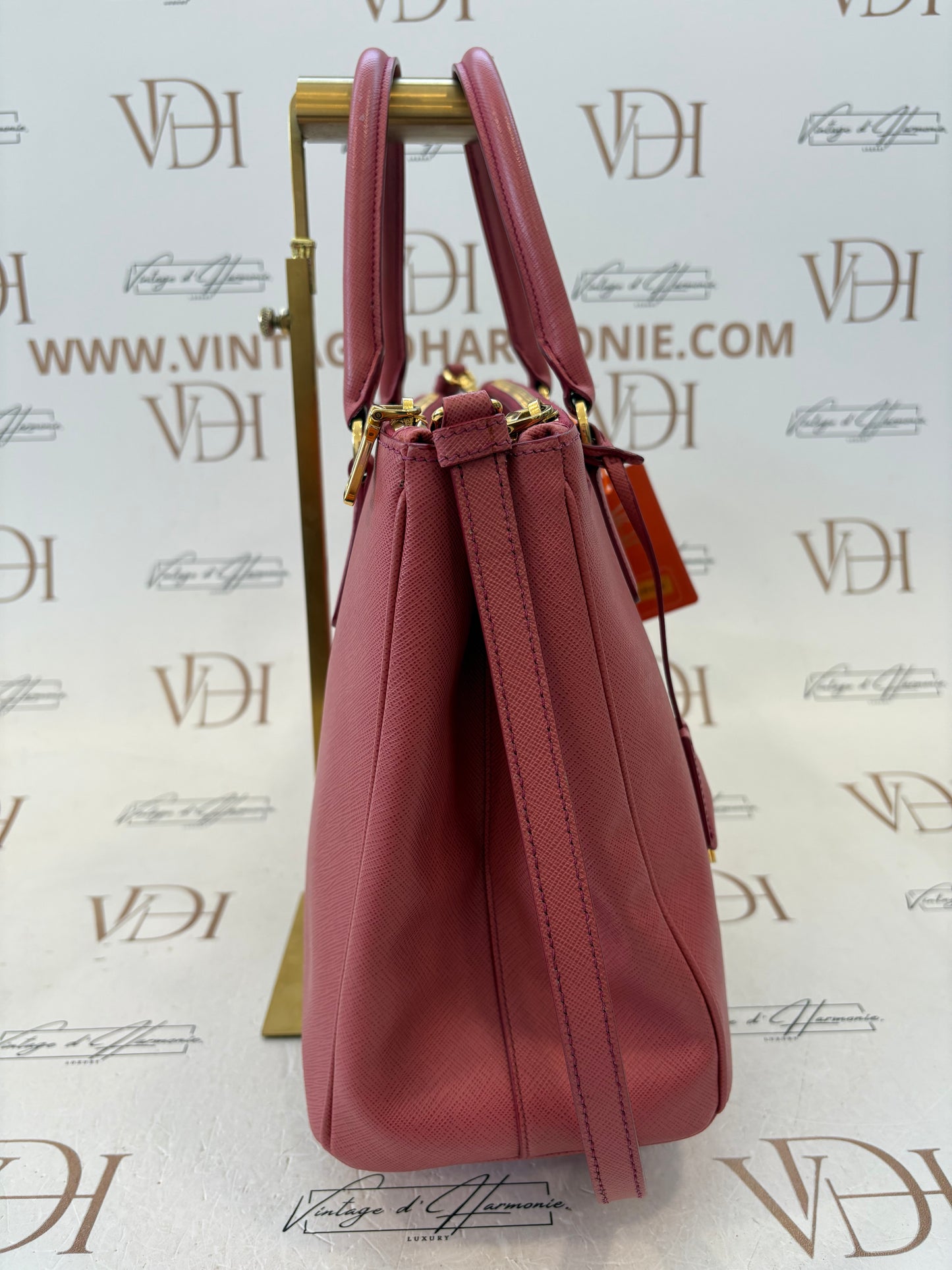 201002 - Prada Galleria Pink