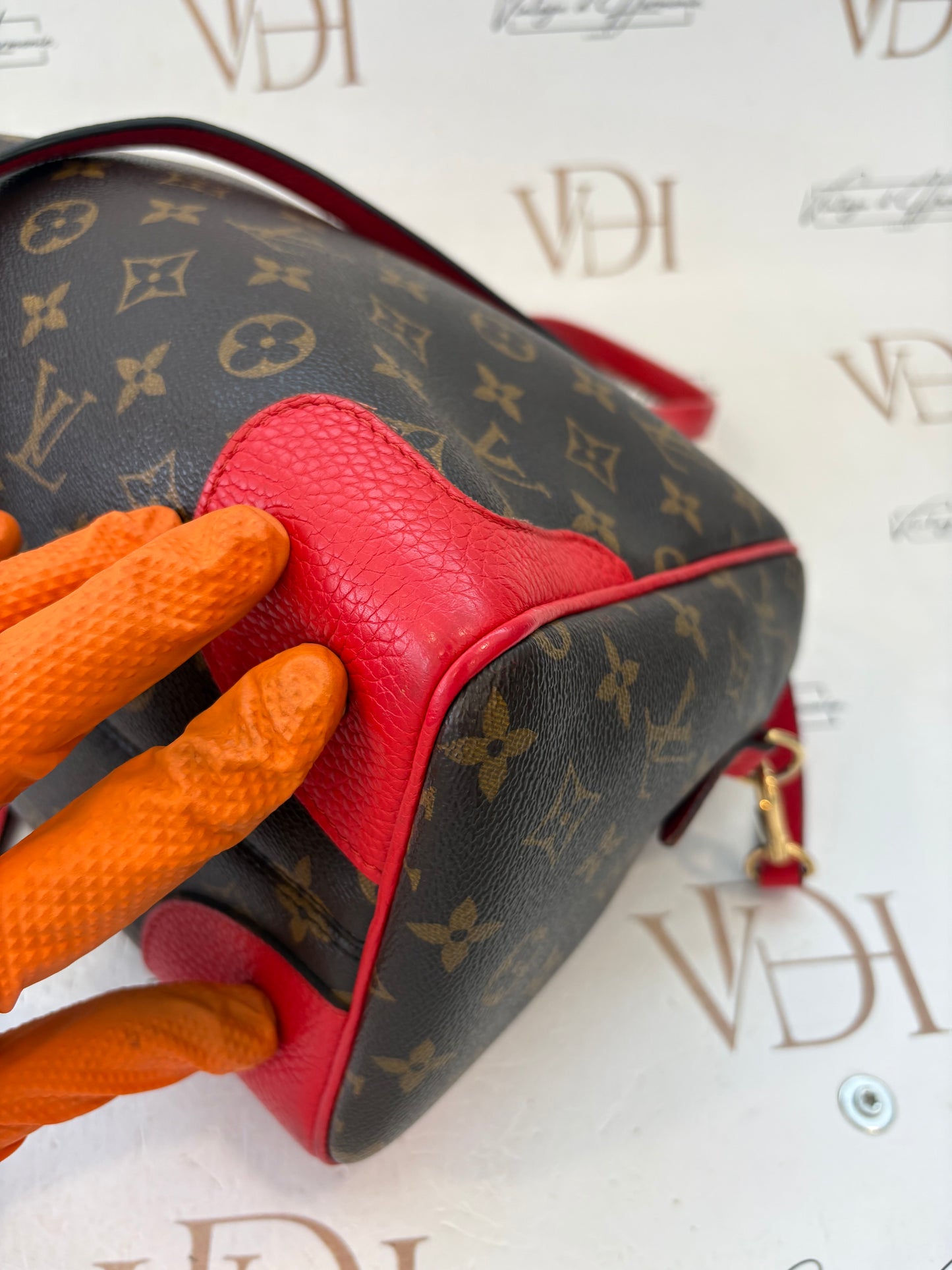 017201 - Louis Vuitton Retiro PM